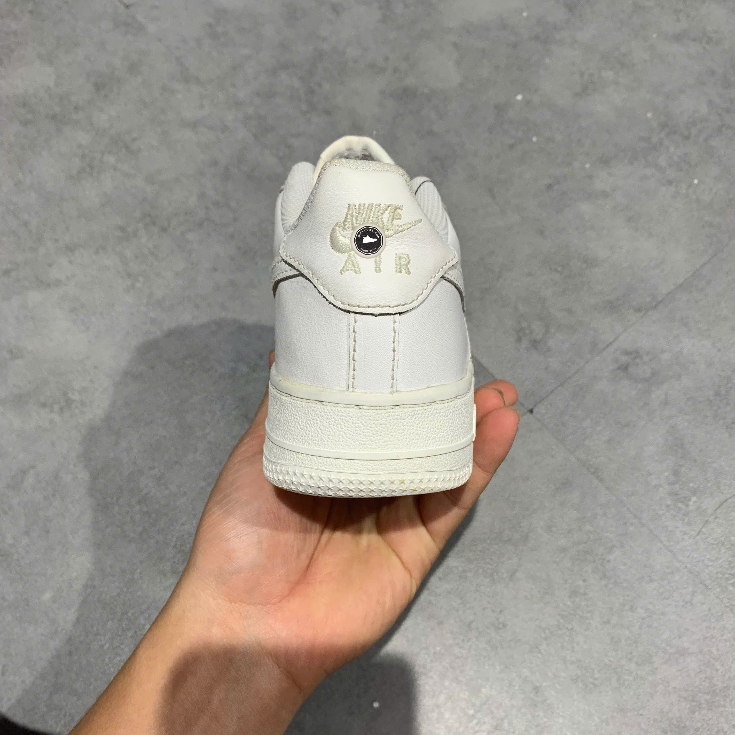 NIKE AIR FORCE 1 LOW LE TRIPLE WHITE DH2920-111 SIZE 37.5 GIÀY 2HAND CHÍNH HÃNG PVN20778