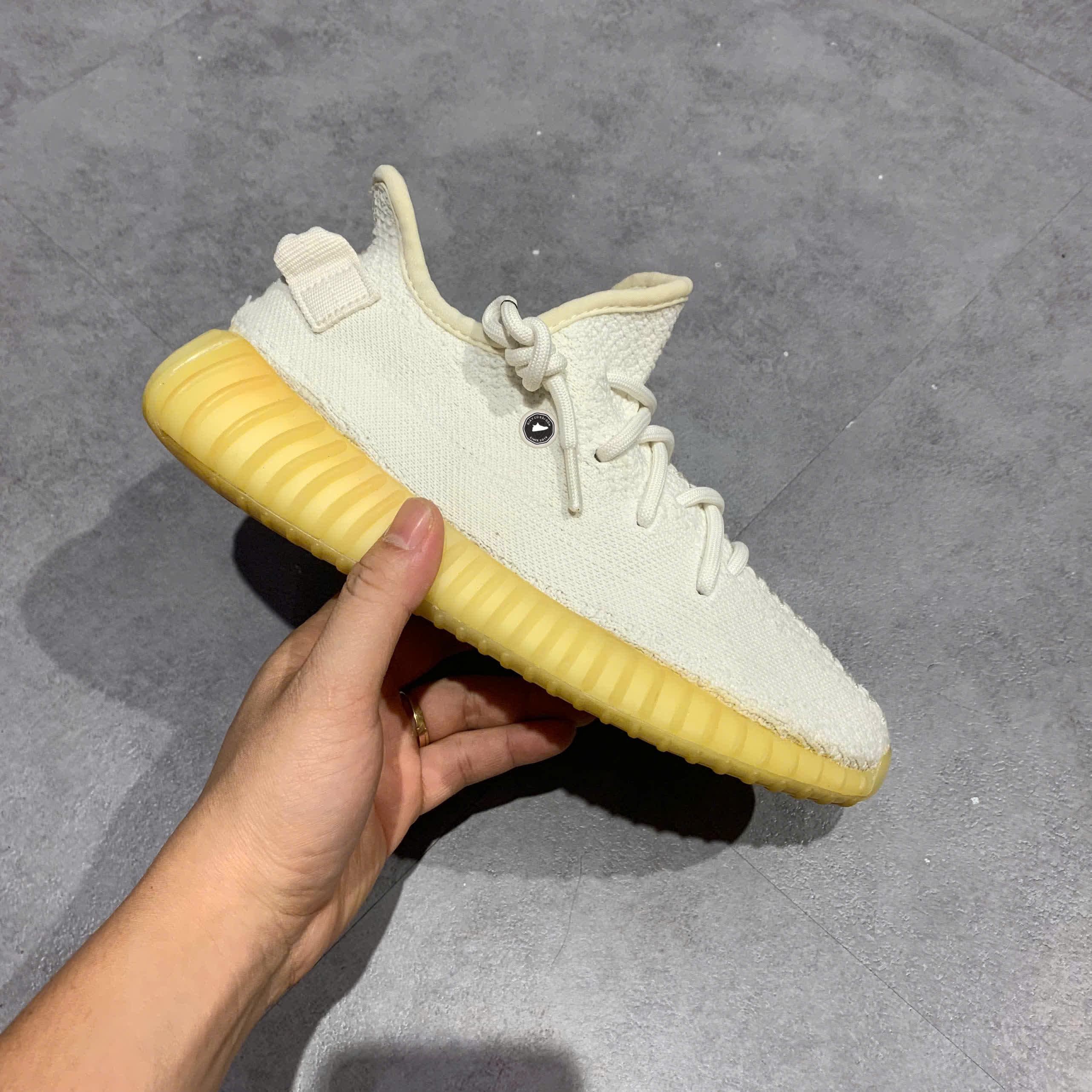 ADIDAS YEEZY BOOST 350 V2 CREAM WHITE CP9366 SIZE 37 1/3 GIÀY 2HAND CHÍNH HÃNG PVN20977