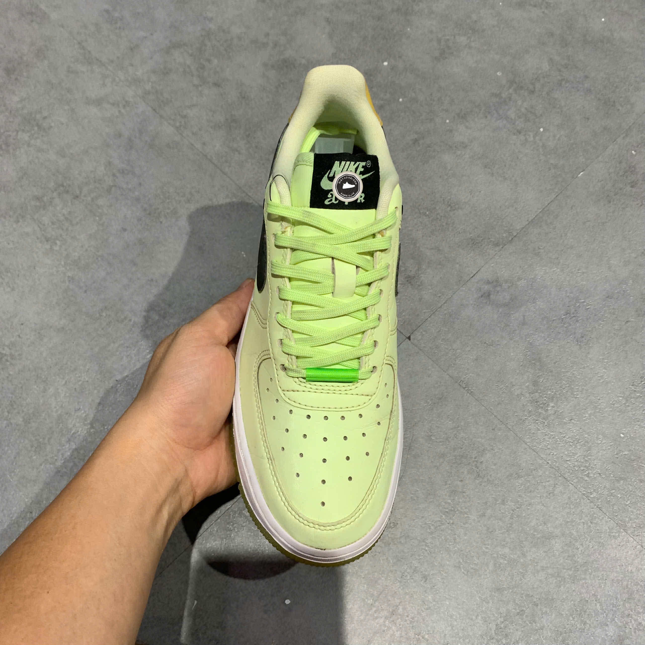 NIKE AIR FORCE 1 LOW 'HAVE A NIKE DAY' BARELY VOLT CT3228-701 SIZE 36 GIÀY 2HAND CHÍNH HÃNG PVN20797