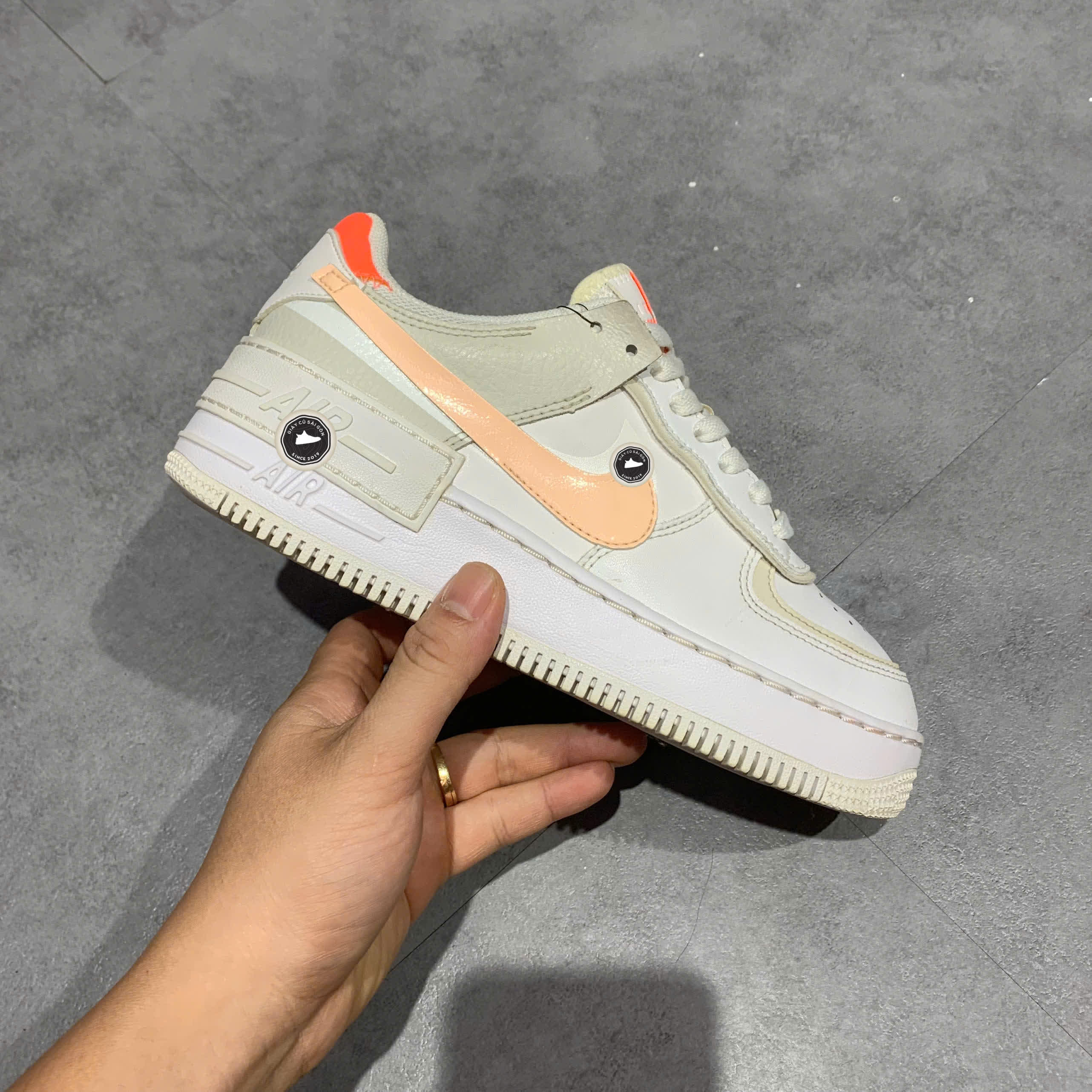 NIKE AIR FORCE 1 LOW SHADOW 'WHITE BRIGHT MANGO' DH3896 100 SIZE 36.5 GIÀY 2HAND CHÍNH HÃNG PVN20813