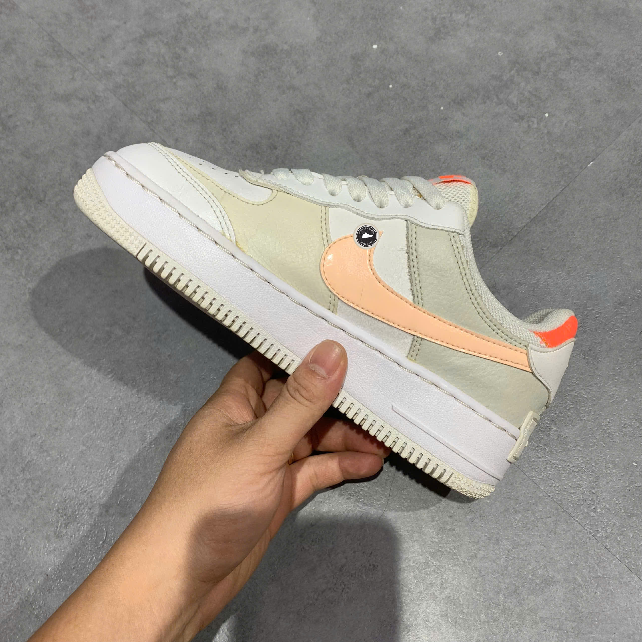 NIKE AIR FORCE 1 LOW SHADOW 'WHITE BRIGHT MANGO' DH3896 100 SIZE 36.5 GIÀY 2HAND CHÍNH HÃNG PVN20813