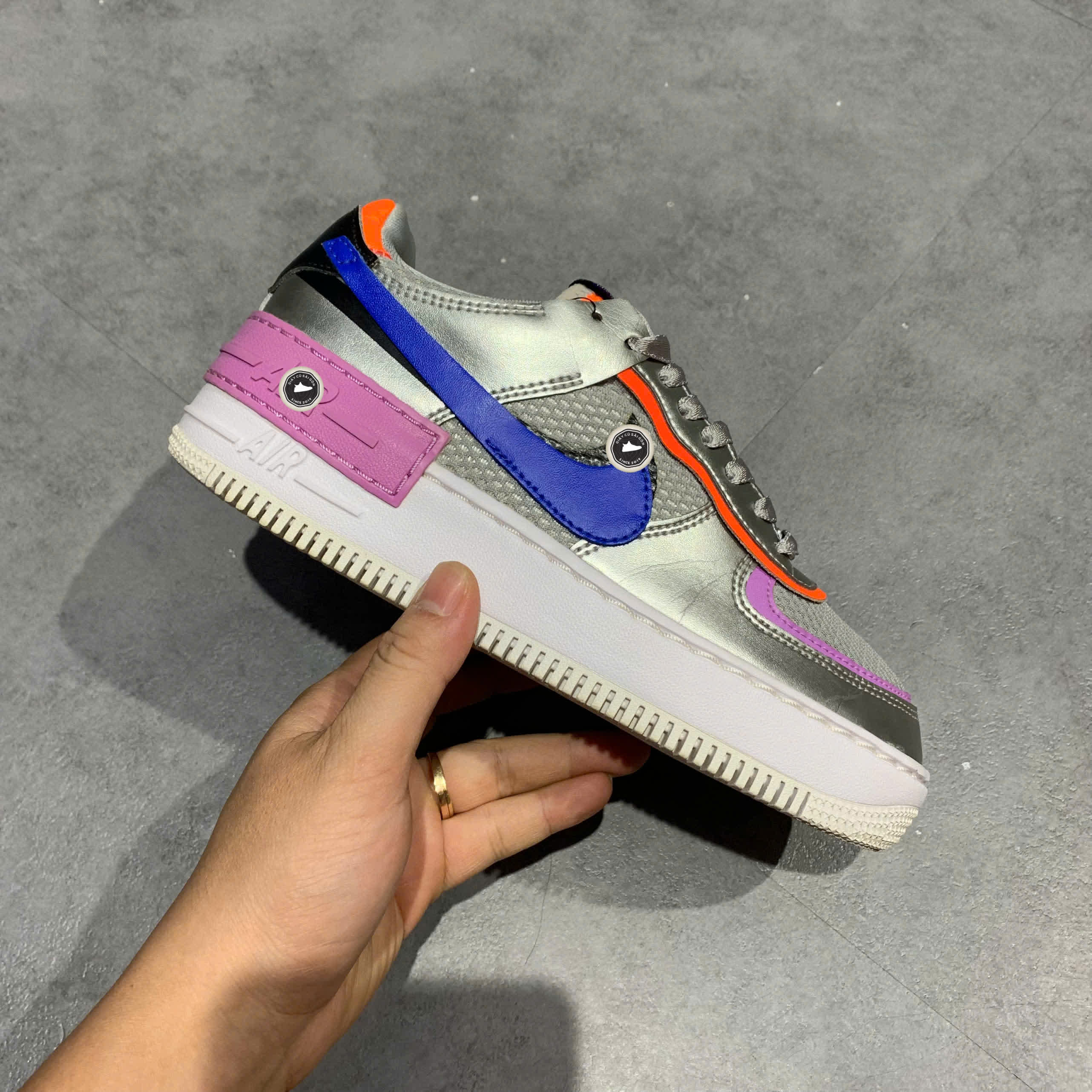NIKE WMNS AIR FORCE 1 SHADOW 'METALLIC SILVER' CW6030 001 SIZE 36.5 GIÀY 2HAND CHÍNH HÃNG PVN20792