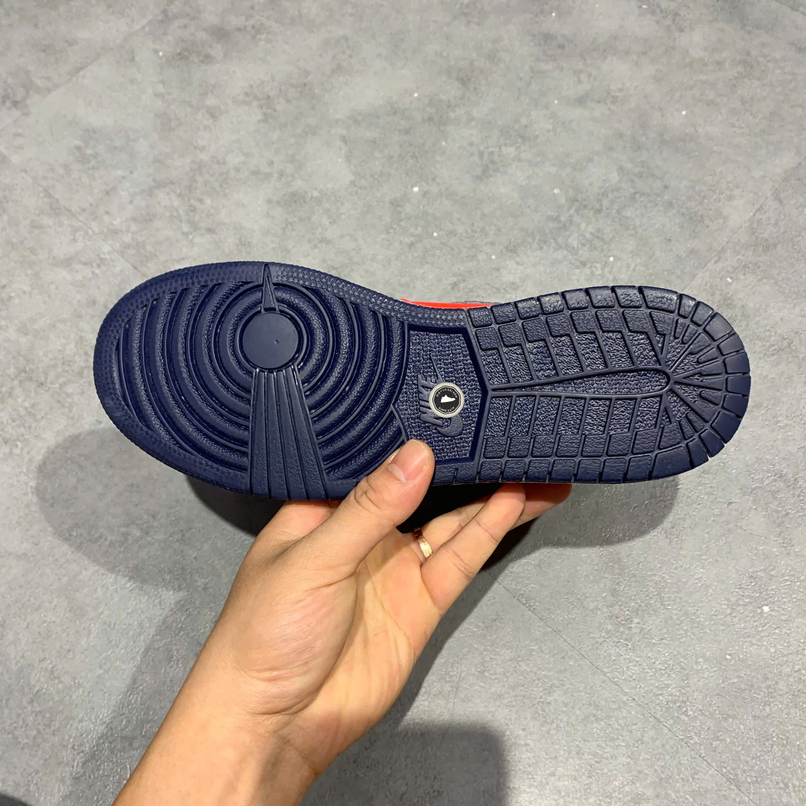 AIR JORDAN 1 RETRO BG 'LETTERMAN' 575441 606 SIZE 38 GIÀY 2HAND CHÍNH HÃNG PVN20793