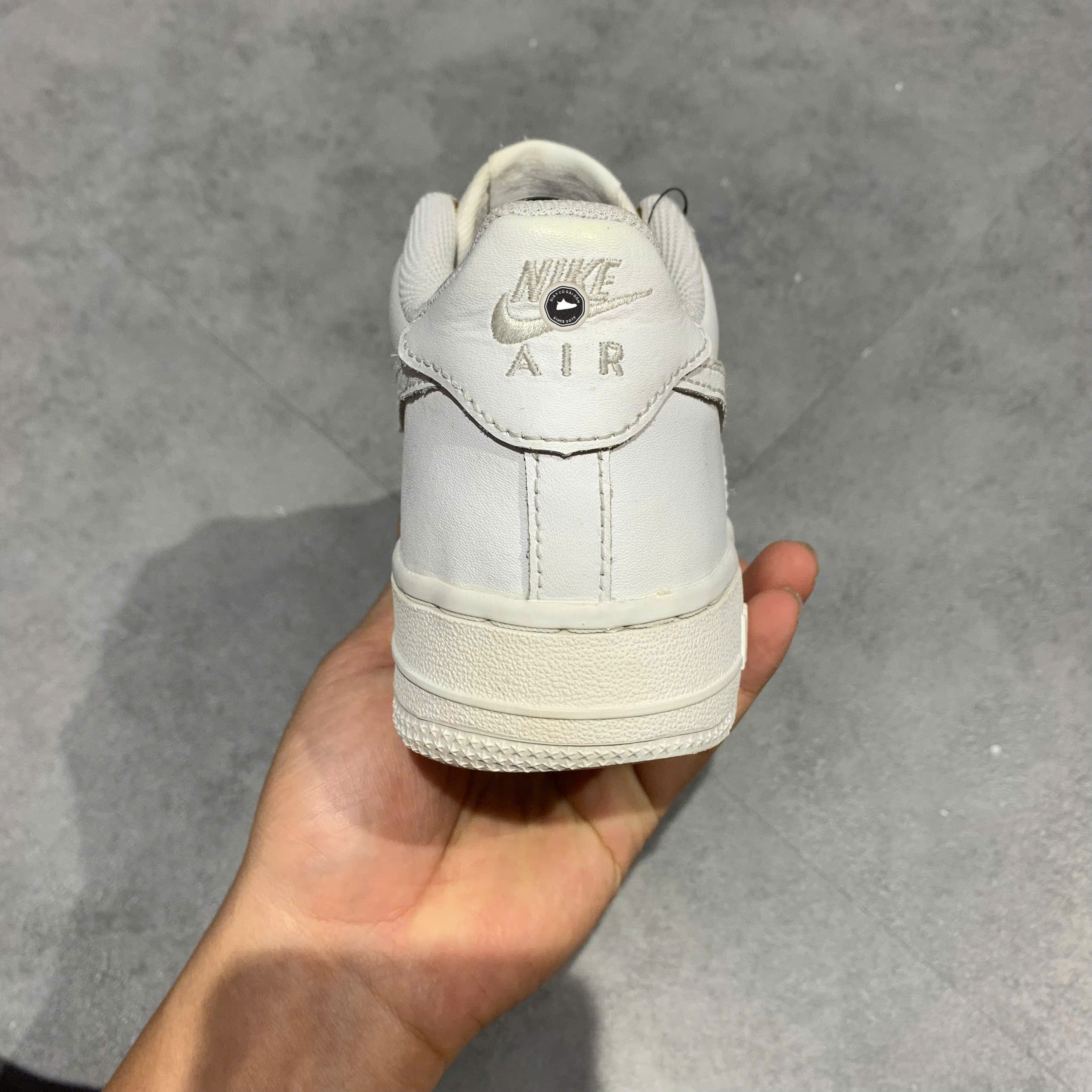 NIKE AIR FORCE 1 LOW LE TRIPLE WHITE DH2920-111 SIZE 36.5 GIÀY 2HAND CHÍNH HÃNG PVN20814
