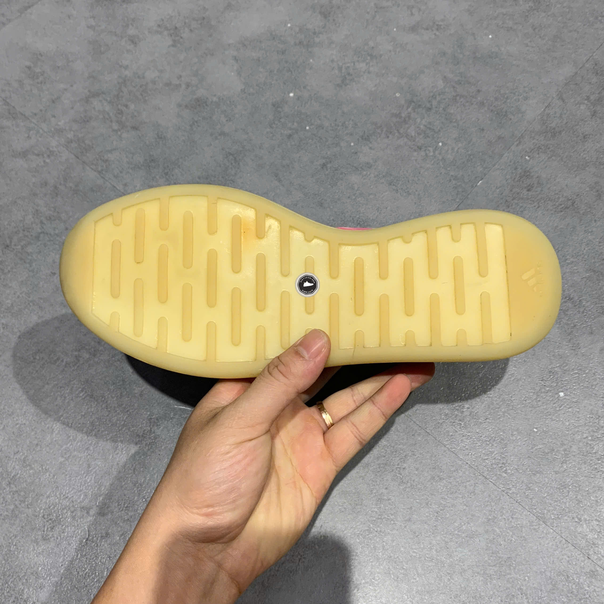 ADIDAS X MARIMEKKO COURT REVIVAL HQ6476 SIZE 36 2/3 GIÀY 2HAND CHÍNH HÃNG PVN20975