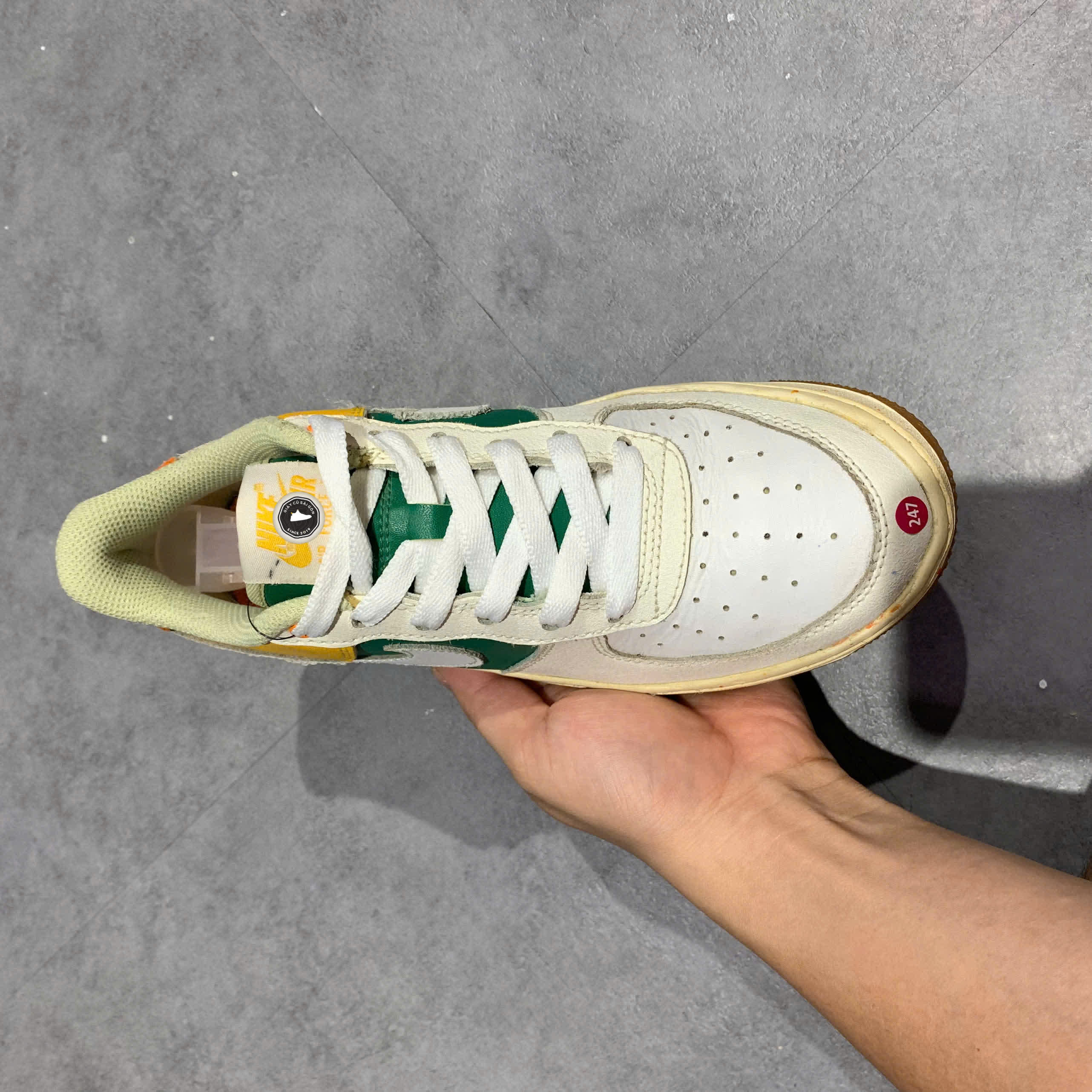 NIKE AIR FORCE 1 LV8 'FRUIT BASKET' DQ5085-111 SIZE 37.5 GIÀY 2HAND CHÍNH HÃNG PVN20794