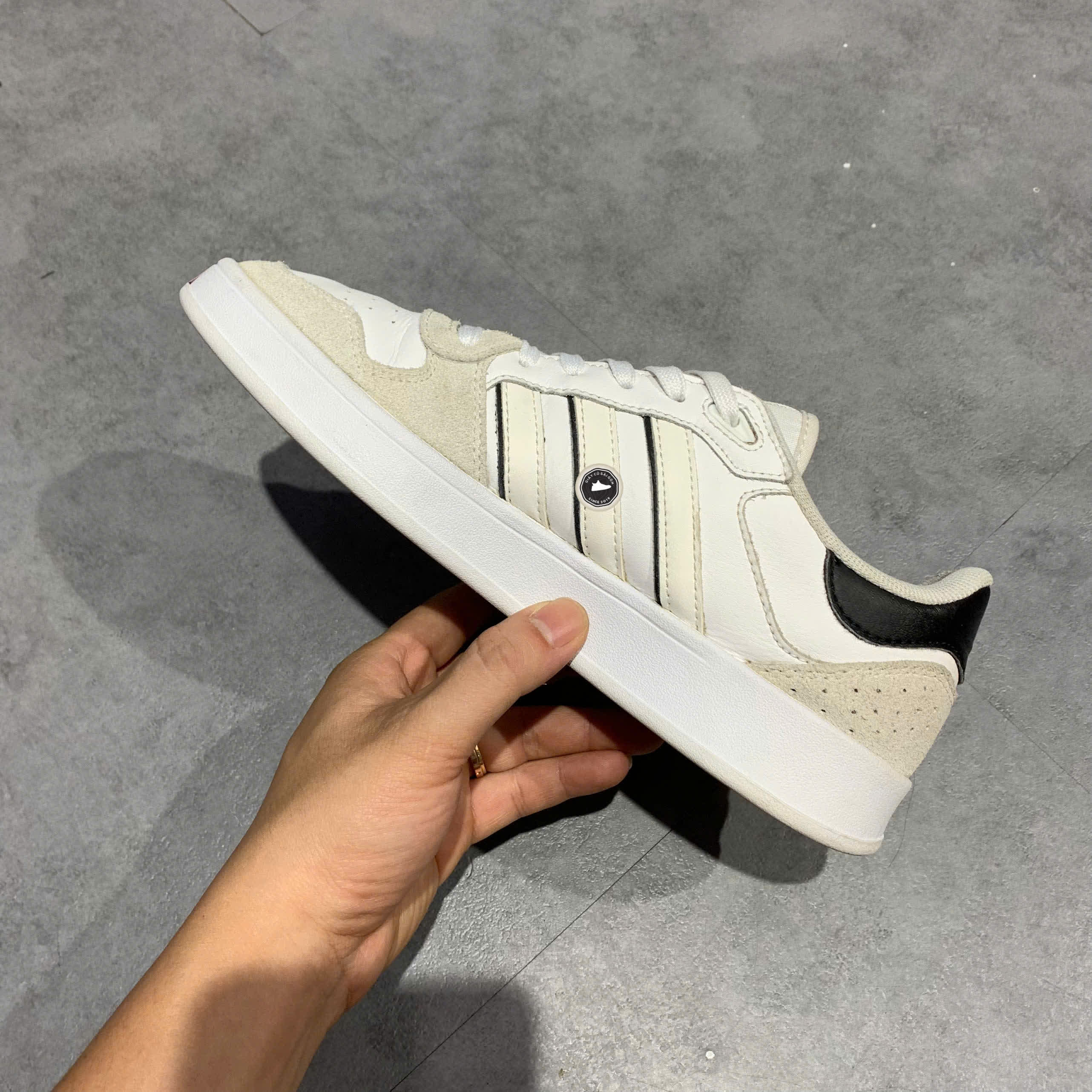 ADIDAS BREAKNET PLUS 'CLOUD WHITE' FY5914 SIZE 39 1/3 GIÀY 2HAND CHÍNH HÃNG PVN20441