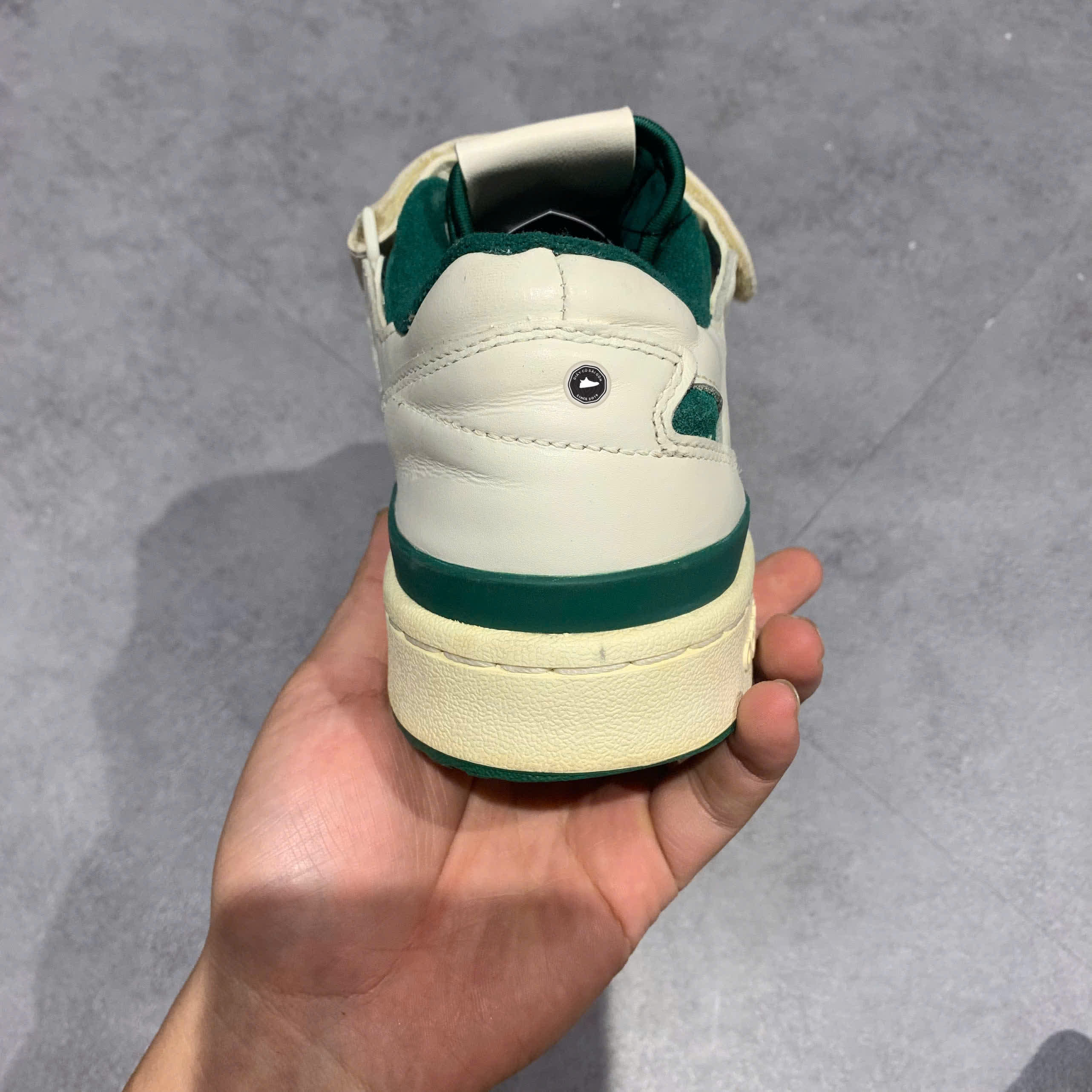 ADIDAS FORUM 84 LOW OFF WHITE COLLEGIATE GREEN GLOW PINK H01671 SIZE 39 1/3 GIÀY 2HAND CHÍNH HÃNG PVN20854