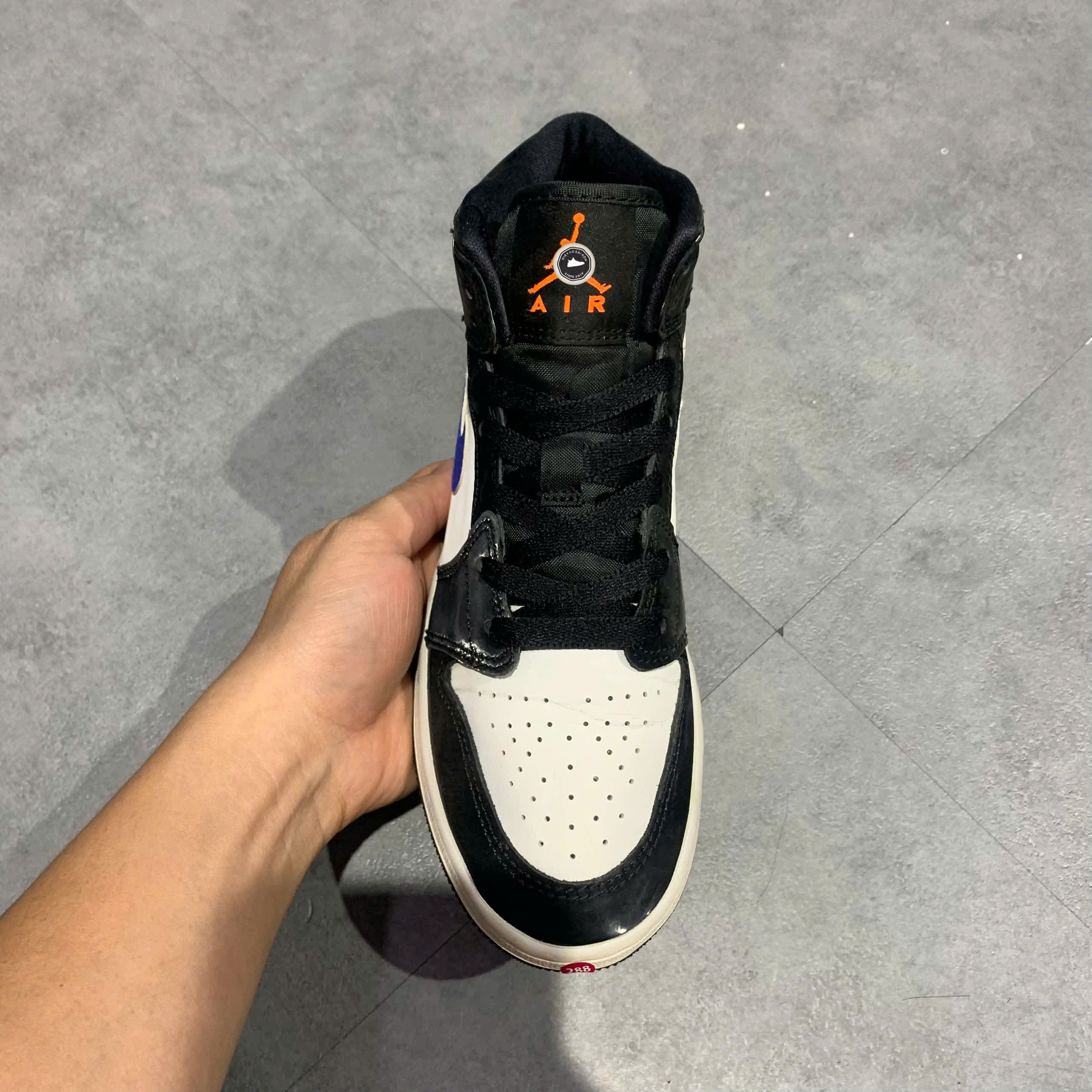 Air Jordan 1 Mid Black Racer Blue White (GS) 554725 084 SIZE 37.5 GIÀY 2HAND CHÍNH HÃNG PVN20716