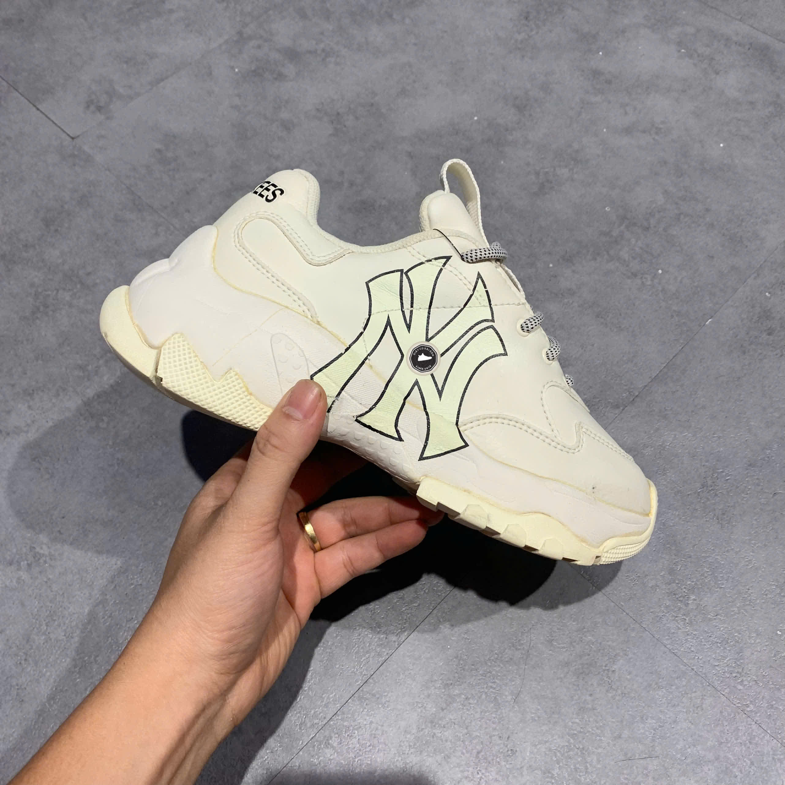 GIÀY MLB BIG BALL CHUNKY A NEW YORK YANKEES 32SHC1111 SIZE 38 GIÀY 2HAND CHÍNH HÃNG PVN20833