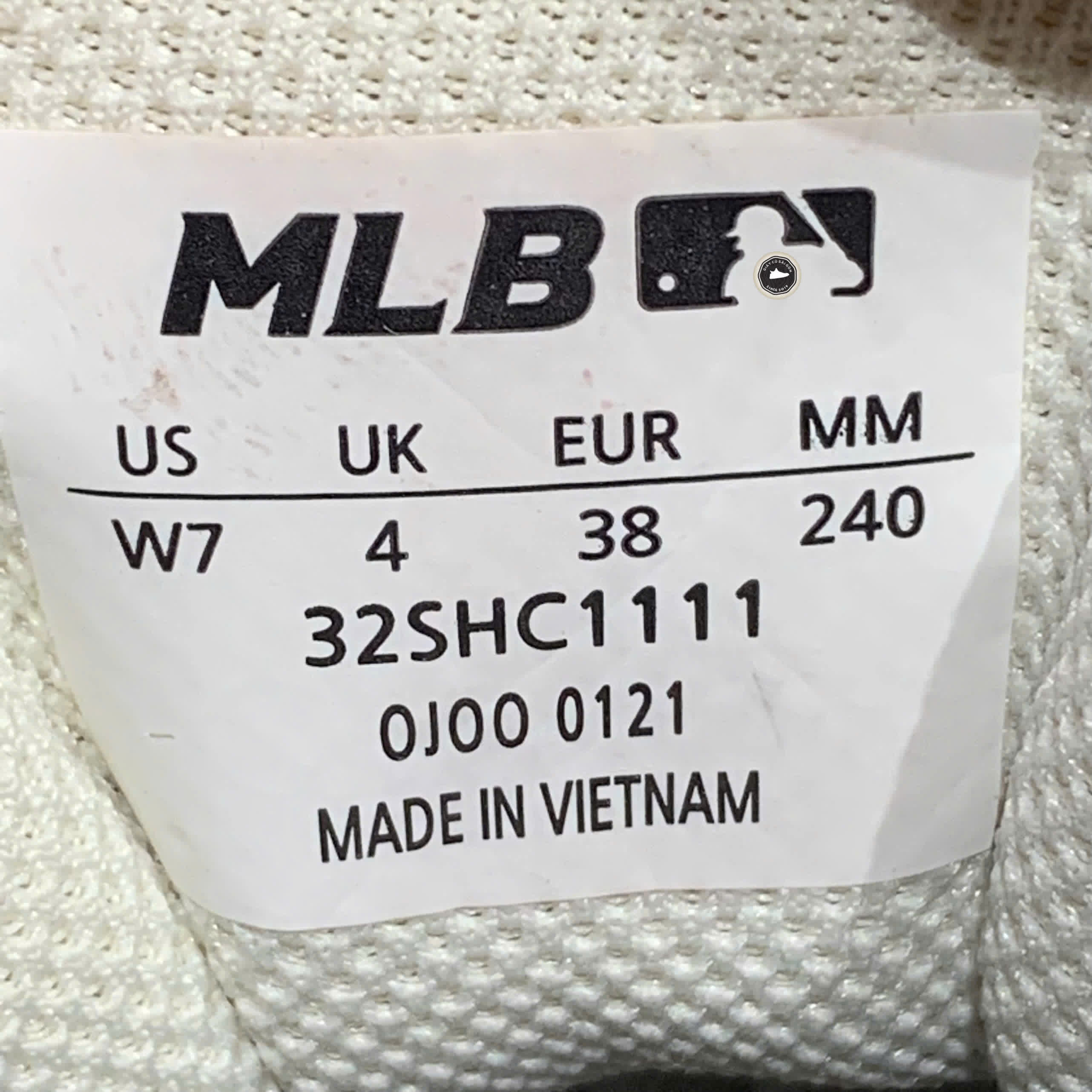 GIÀY MLB BIG BALL CHUNKY A NEW YORK YANKEES 32SHC1111 SIZE 38 GIÀY 2HAND CHÍNH HÃNG PVN20833