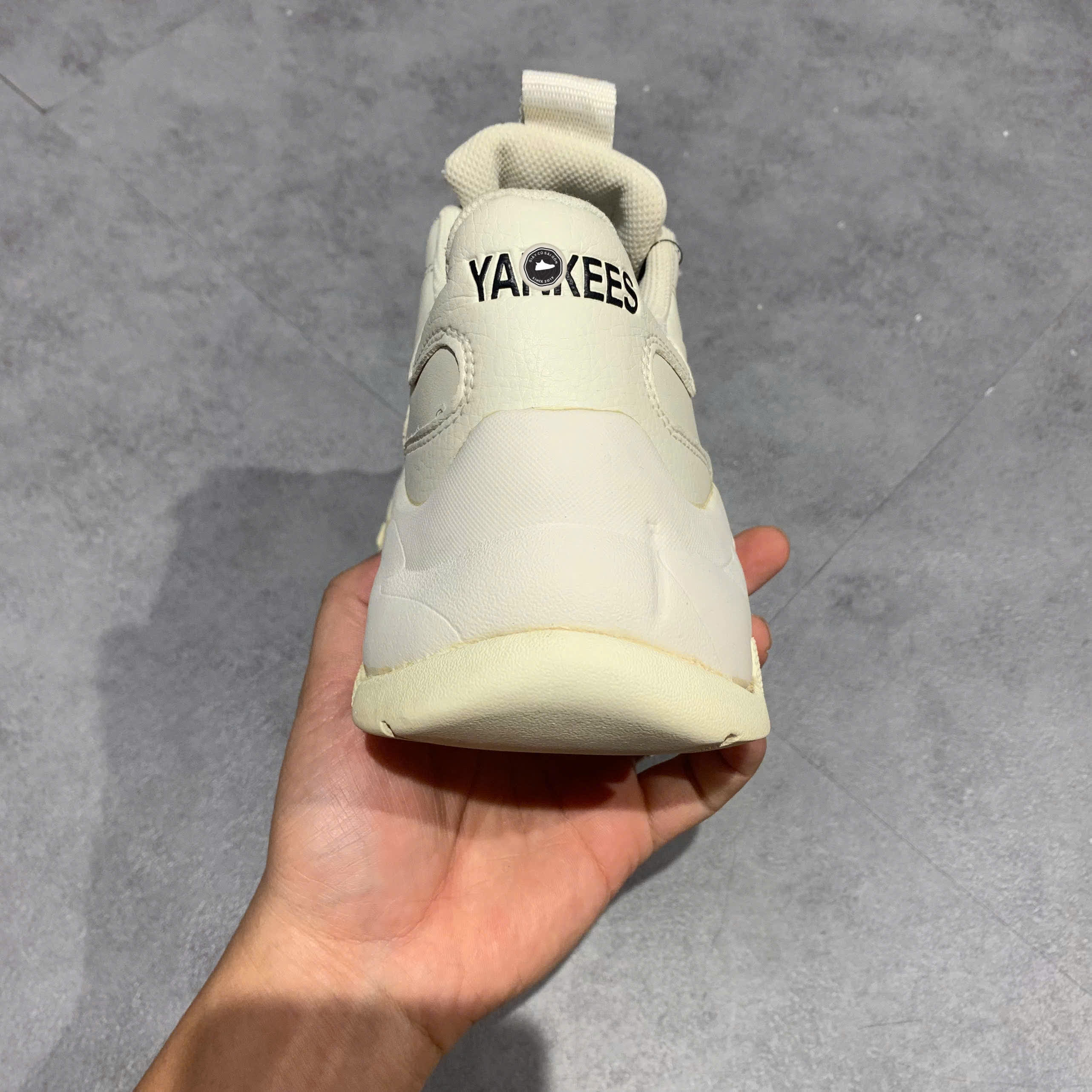 GIÀY MLB BIG BALL CHUNKY A NEW YORK YANKEES 32SHC1111 SIZE 38 GIÀY 2HAND CHÍNH HÃNG PVN20833