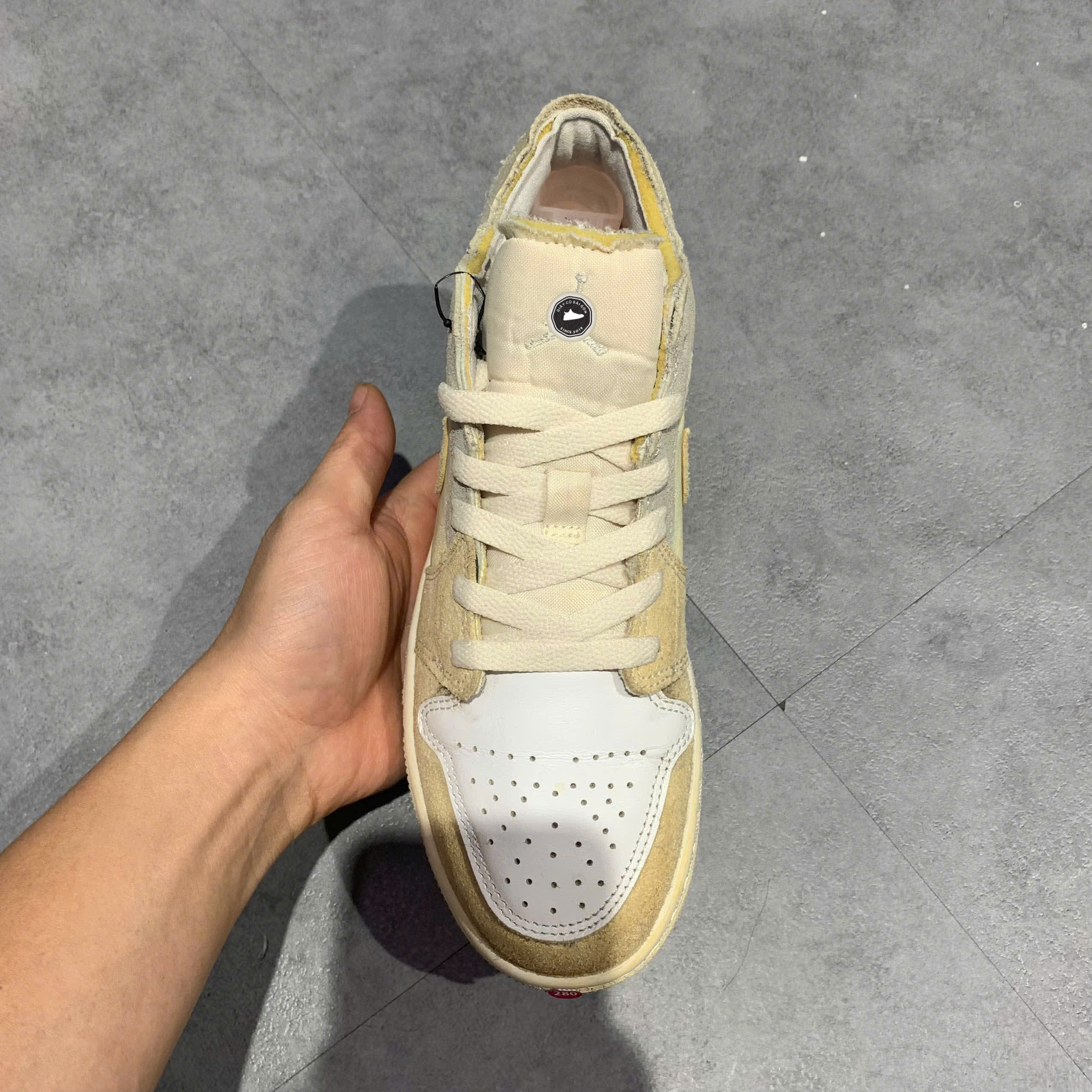 Giày Nike Air Jordan 1 Low SE Craft 'Inside Out' (GS) DQ3727 100 SIZE 37.5 GIÀY 2HAND CHÍNH HÃNG PVN20699