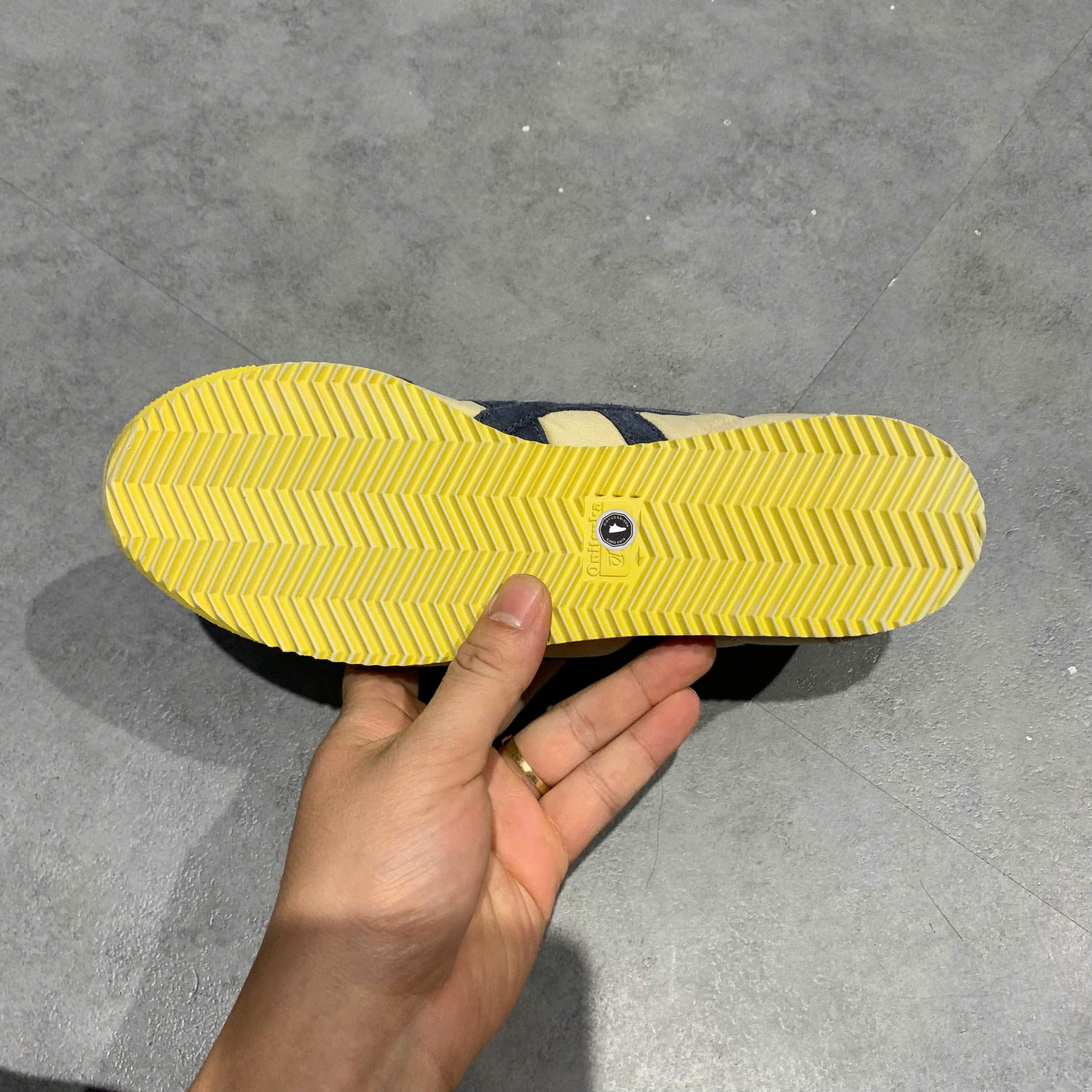 ASICS TIGER CORSAIR VIN D7C2N SIZE 38 GIÀY 2HAND CHÍNH HÃNG PVN20694