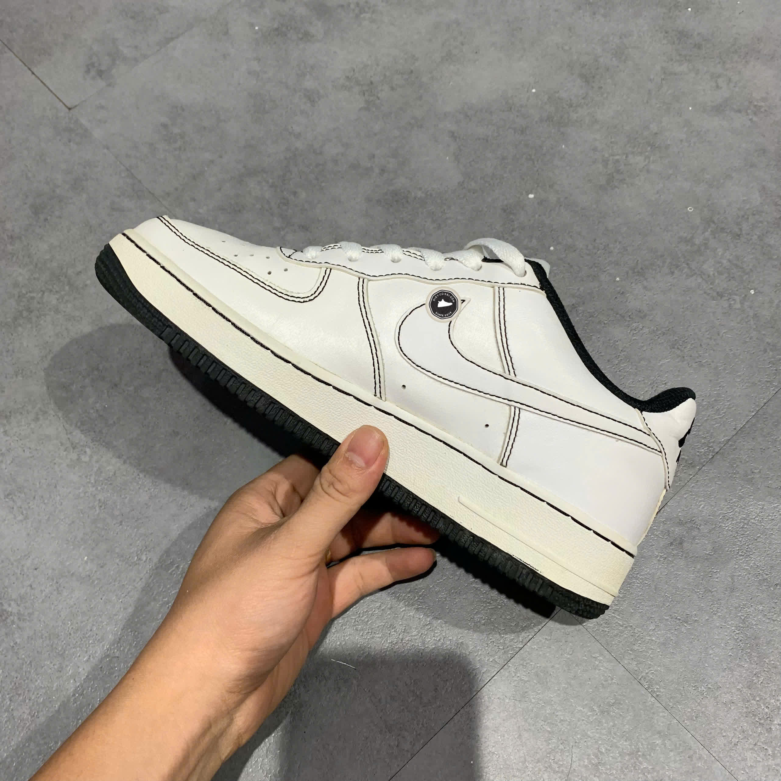 Nike Air Force 1 '07 Low 'Contrast Stitch - White Black' (GS) CW1575 104 SIZE 38.5 GIÀY 2HAND CHÍNH HÃNG PVN20701