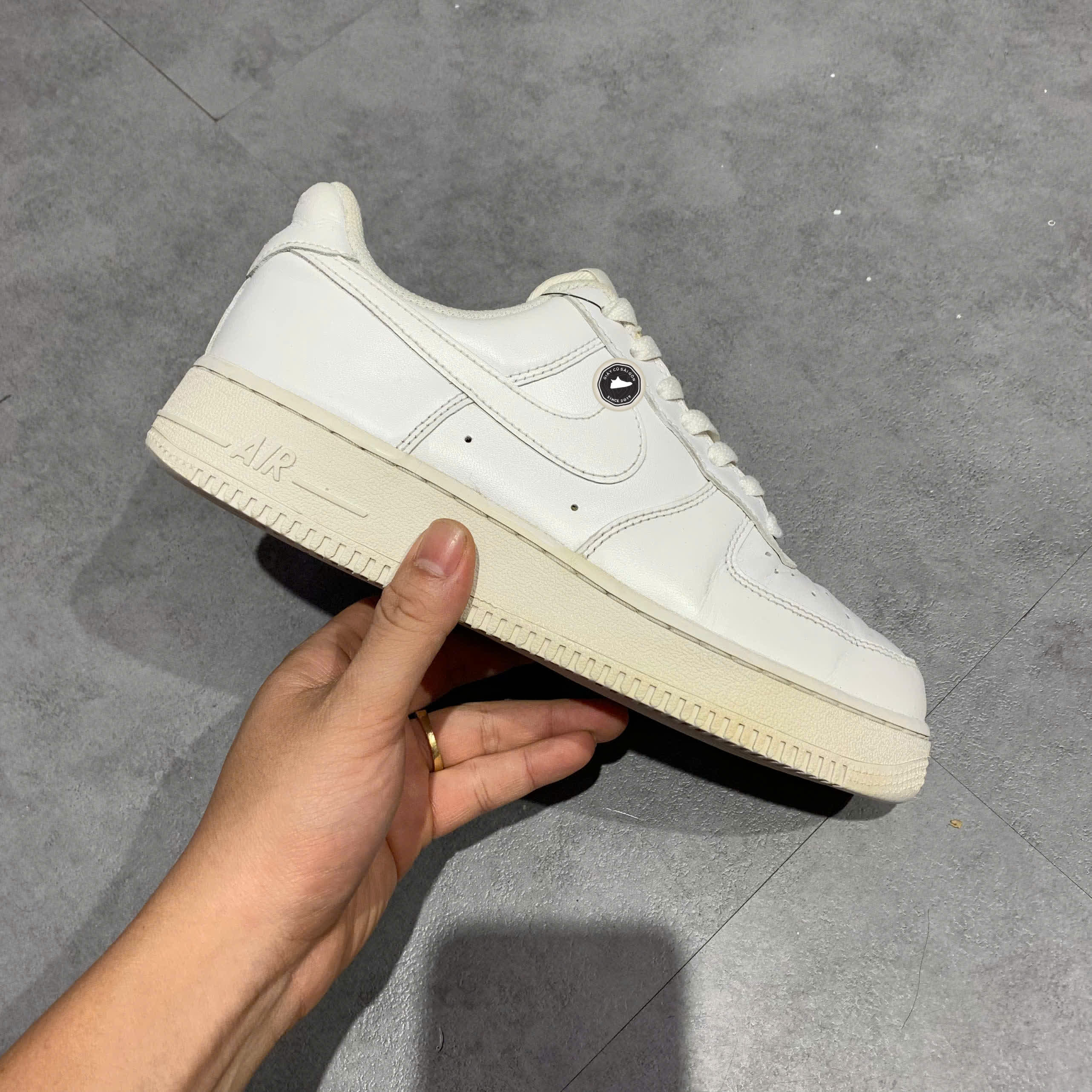 NIKE AIR FORCE 1 '07 WHITE CW2288 111 SIZE 39 GIÀY 2HAND CHÍNH HÃNG PVN20682