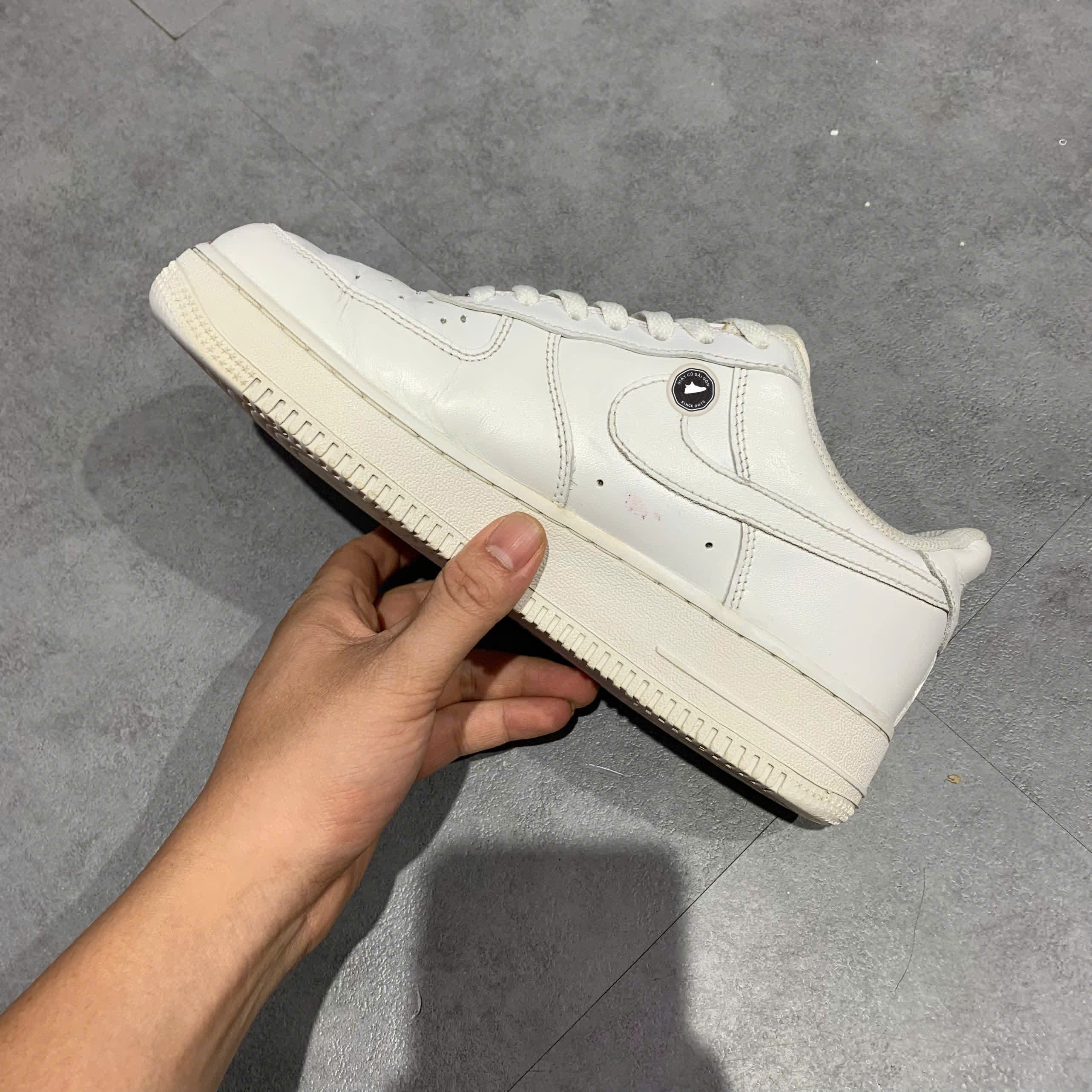 NIKE AIR FORCE 1 '07 WHITE CW2288 111 SIZE 39 GIÀY 2HAND CHÍNH HÃNG PVN20682