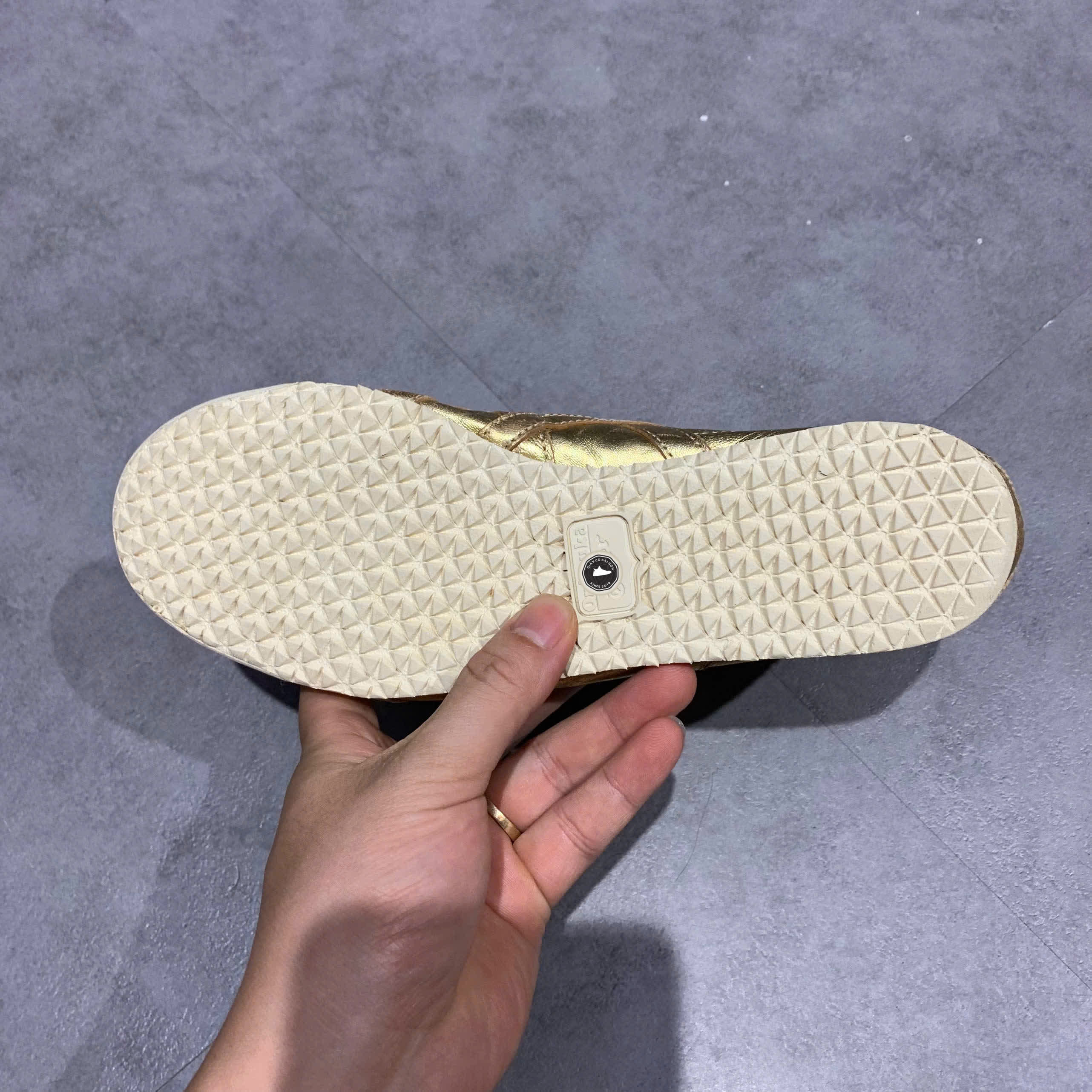 ONITSUKA TIGER MEXICO 66 'GOLD' D6G1L-9494 SIZE 38 GIÀY 2HAND CHÍNH HÃNG PVN20664