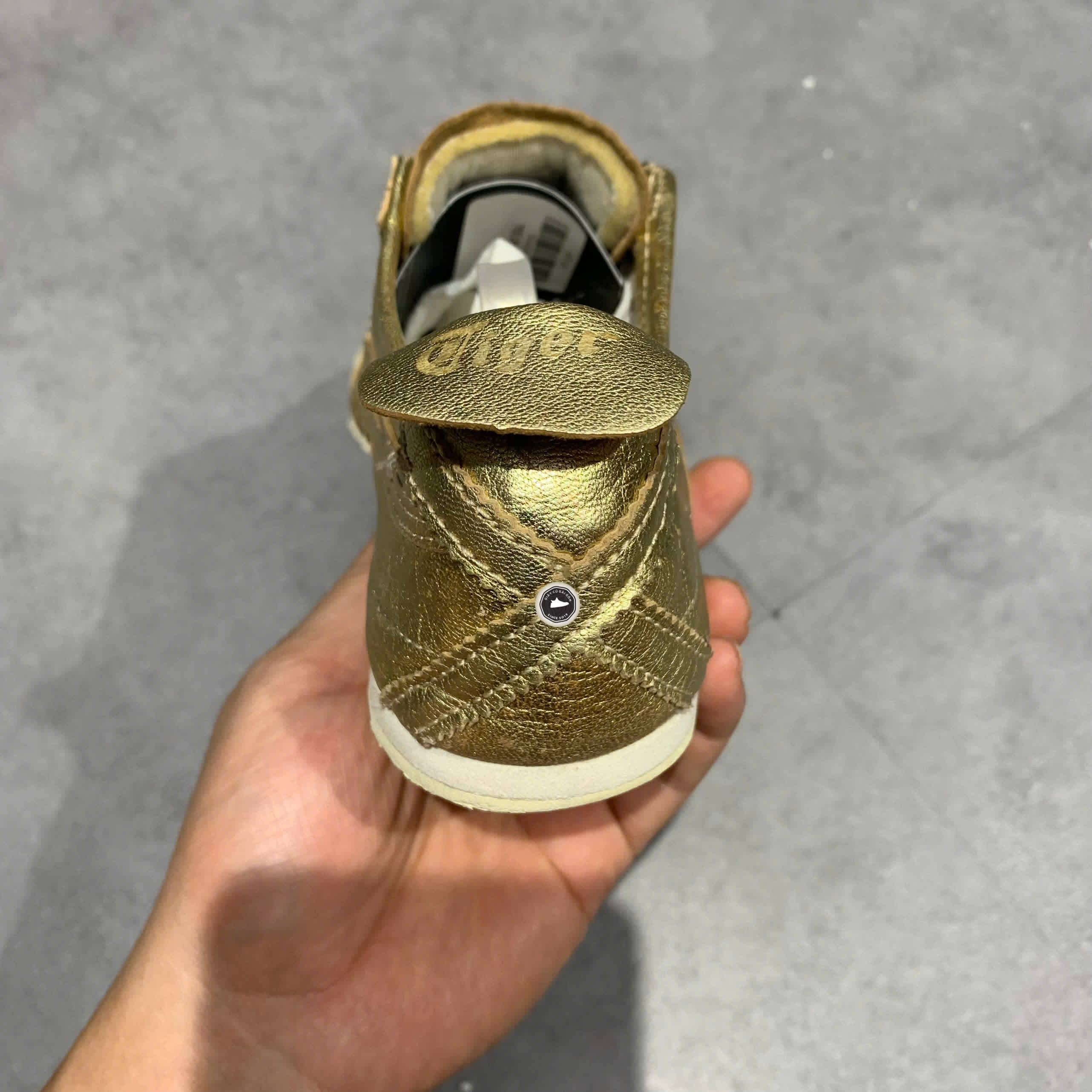 ONITSUKA TIGER MEXICO 66 'GOLD' D6G1L-9494 SIZE 38 GIÀY 2HAND CHÍNH HÃNG PVN20664