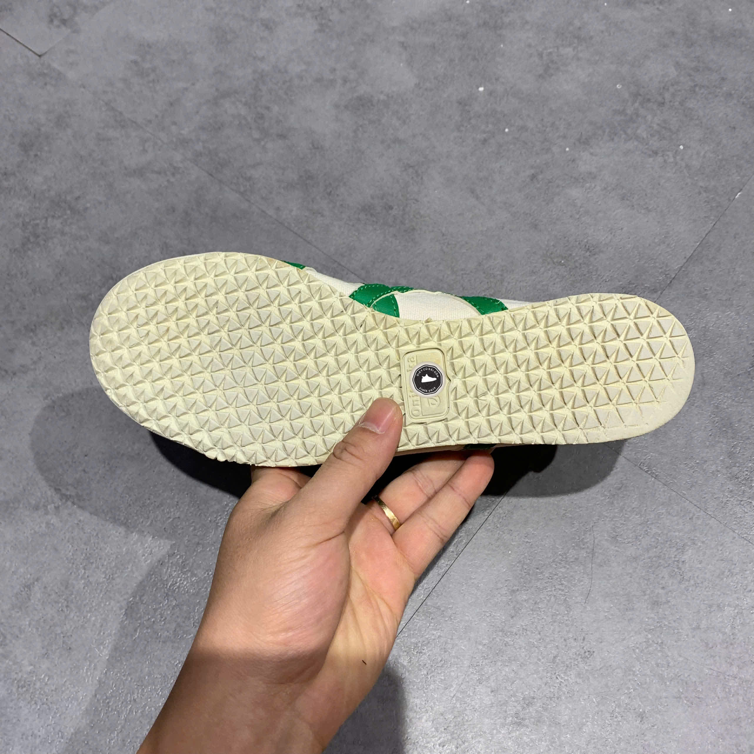 Onitsuka Tiger Mexico 66 Slip-On D342Q SIZE 38 GIÀY 2HAND CHÍNH HÃNG PVN20666