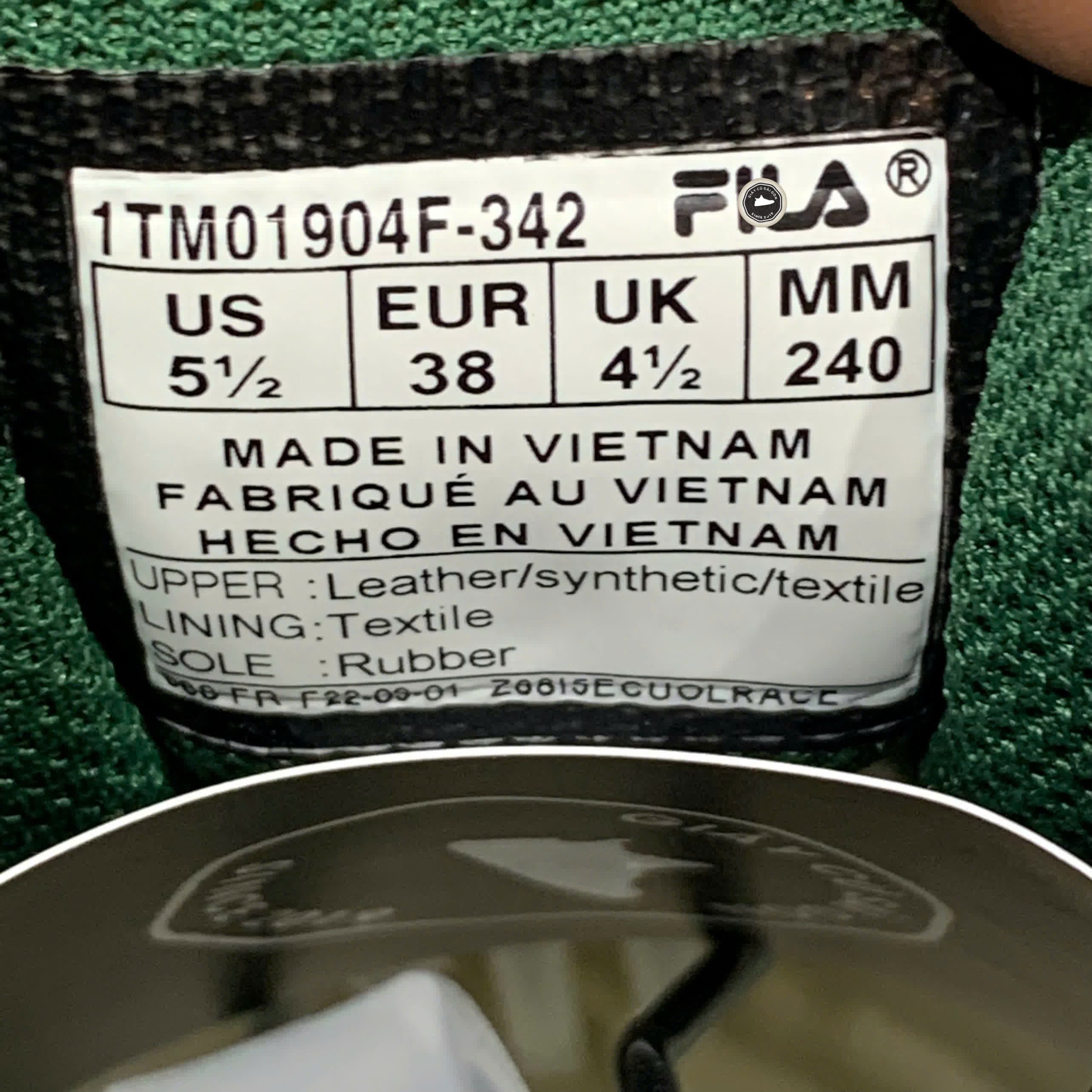 FILA DISRUPTOR 2A WHITE & RED 1TM01904F-342 SIZE 38 GIÀY 2HAND CHÍNH HÃNG PVN20860