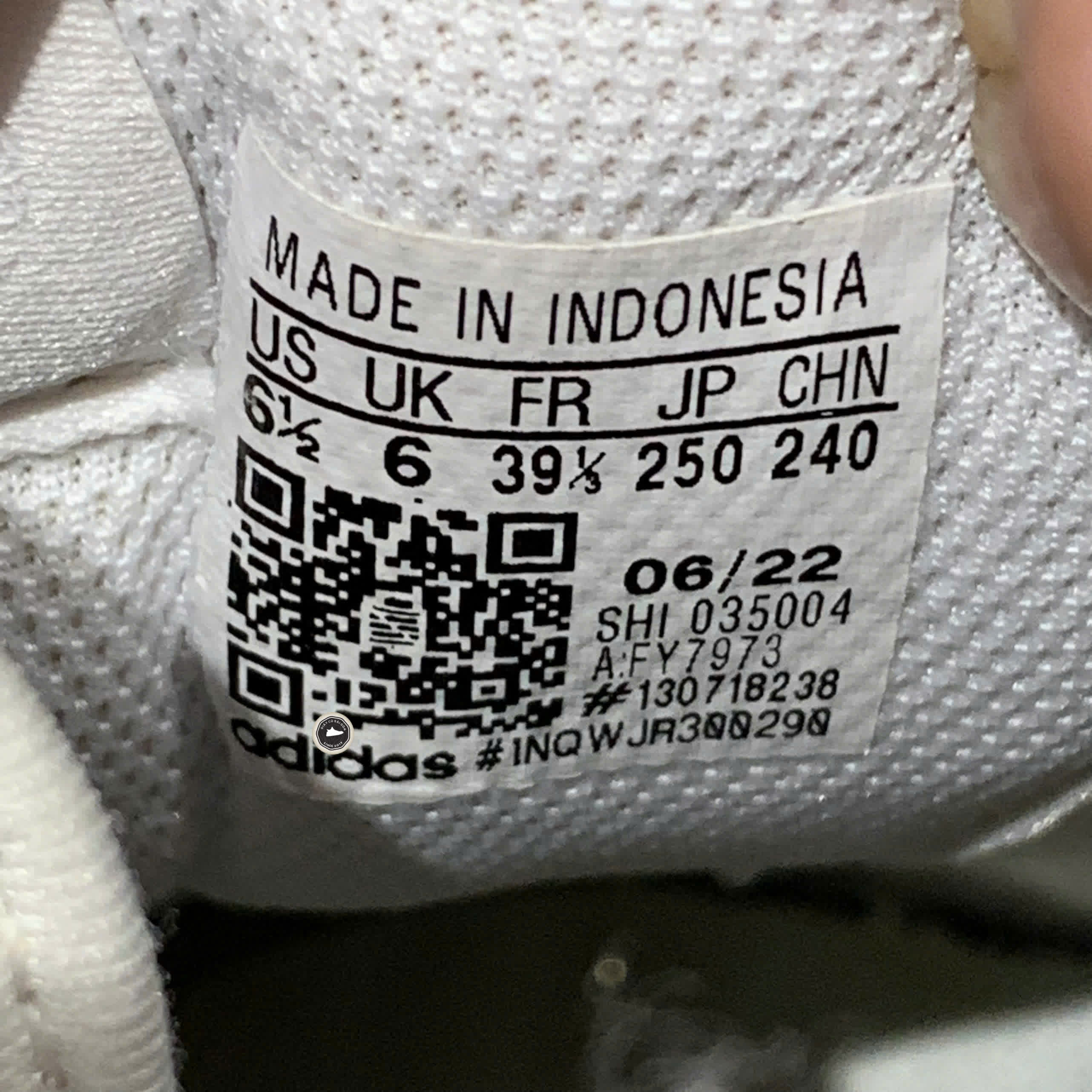 ADIDAS FORUM LOW J TRIPLE WHITE FY7973 SIZE 39 1/3 GIÀY 2HAND CHÍNH HÃNG PVN20827