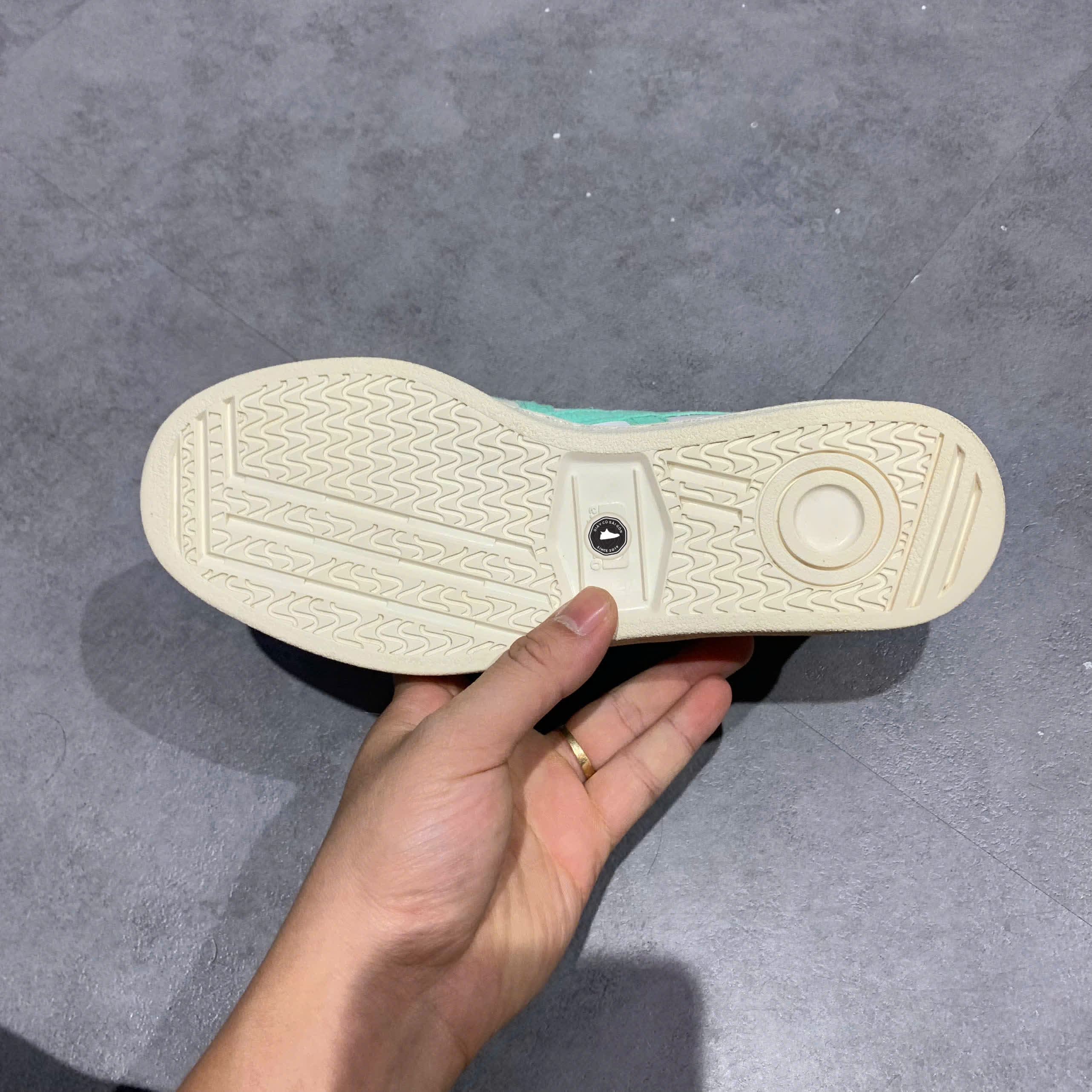 Onitsuka Tiger GSM 1182A076 SIZE 37 GIÀY 2HAND CHÍNH HÃNG PVN20895