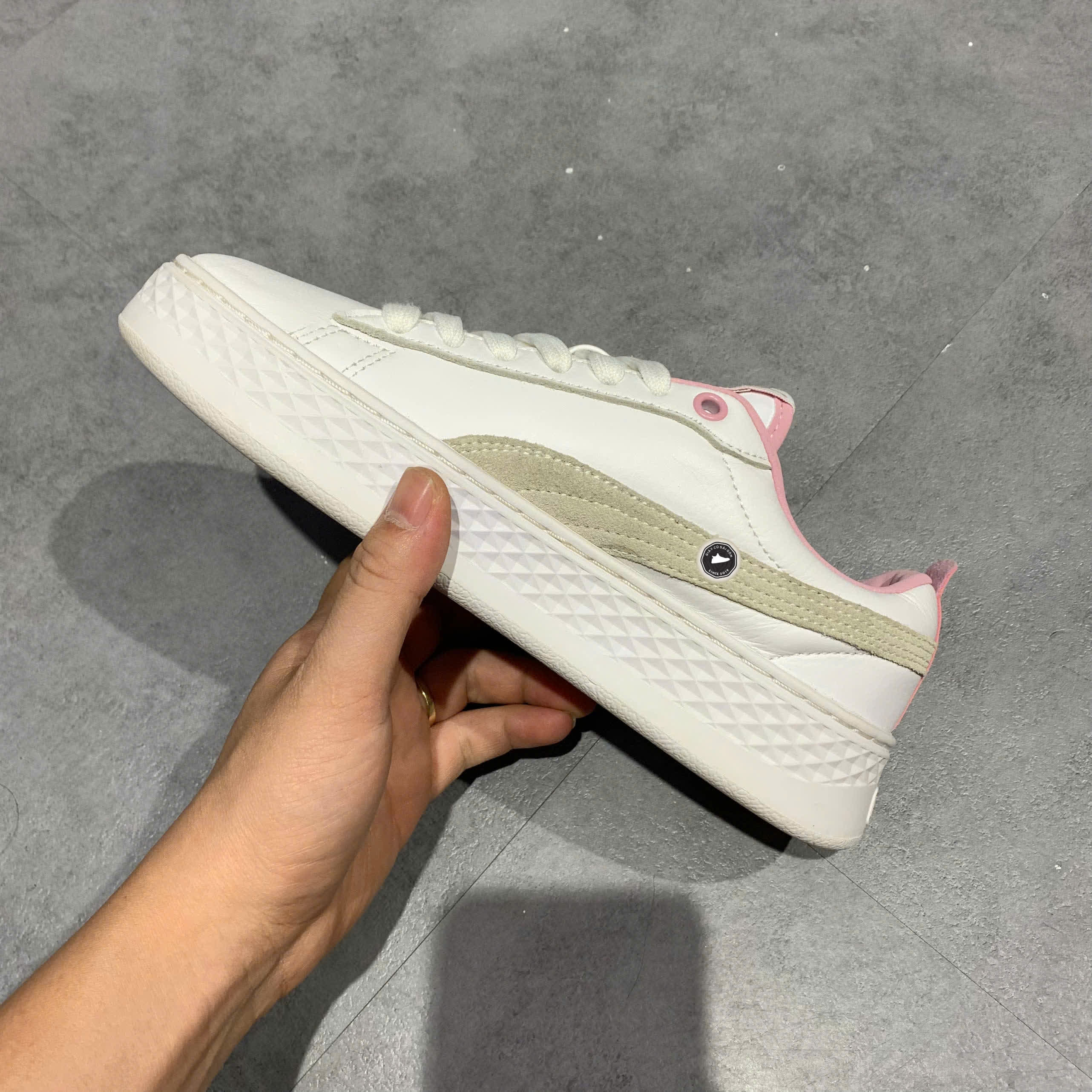 PUMA Wmns Smash Platform Low 'White Pale Pink' 366487-08 SIZE 37.5 GIÀY 2HAND CHÍNH HÃNG PVN20878