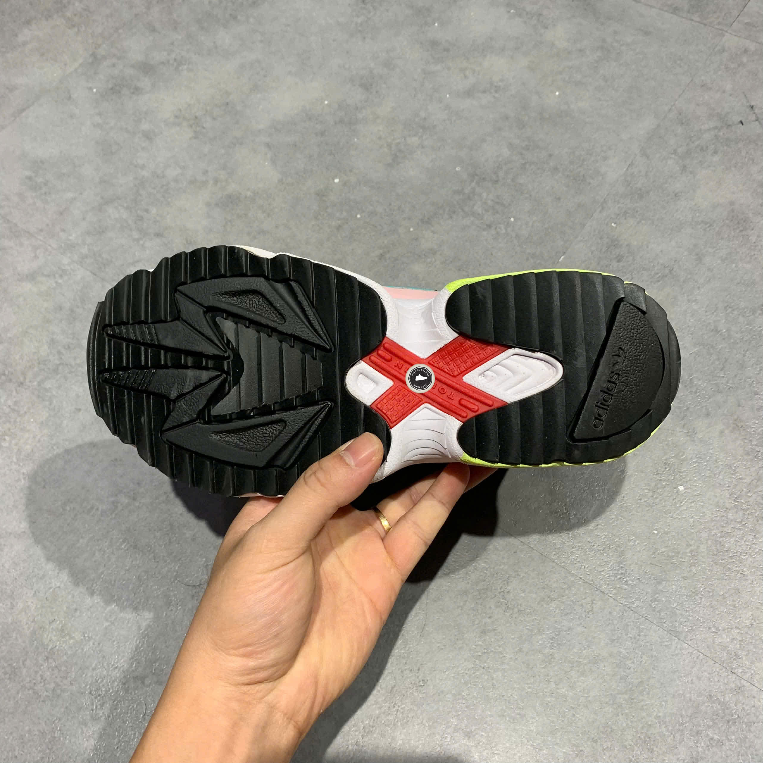 ADIDAS KIELLOR XTRA BOOT 'COLLEGIATE NAVY' EF9096 SIZE 37 1/3 GIÀY 2HAND CHÍNH HÃNG PVN20960