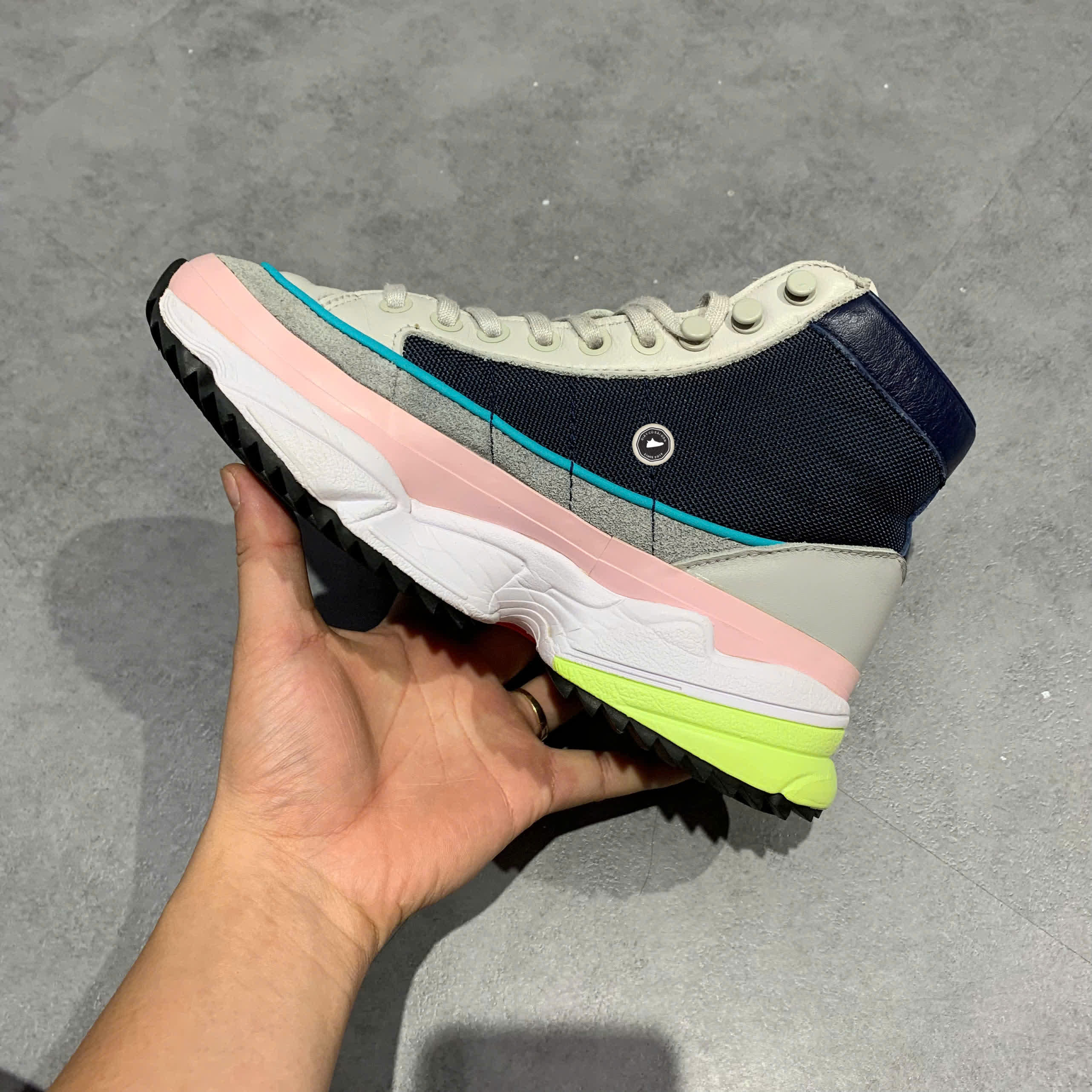 ADIDAS KIELLOR XTRA BOOT 'COLLEGIATE NAVY' EF9096 SIZE 37 1/3 GIÀY 2HAND CHÍNH HÃNG PVN20960