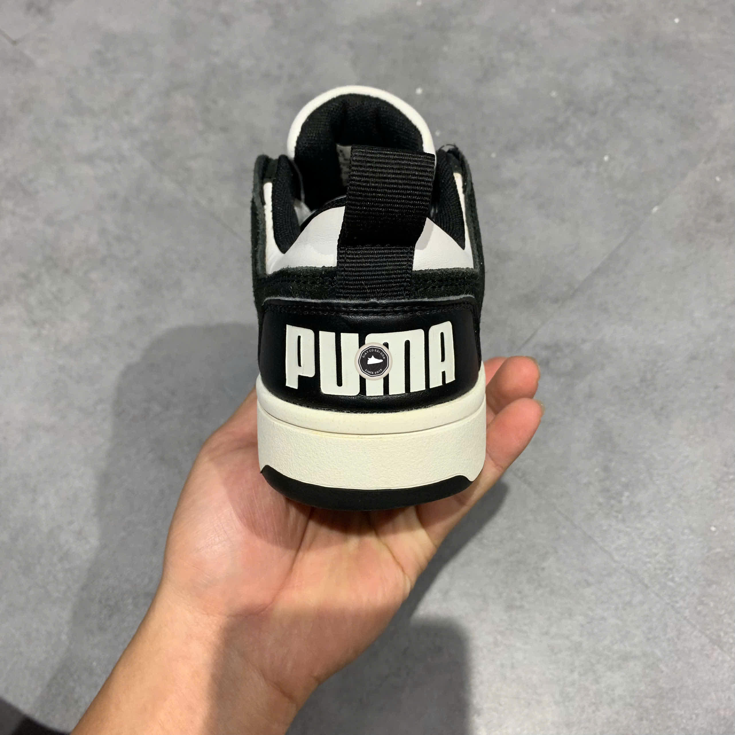 PUMA Rebound Layup Lo Sd 'Black White' 370539 01 SIZE 36 GIÀY 2HAND CHÍNH HÃNG PVN20964