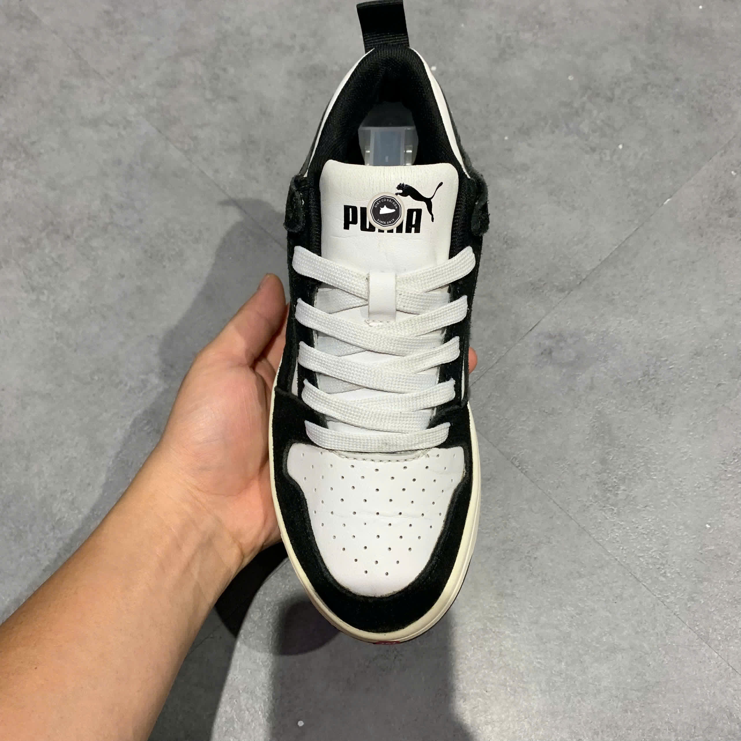 PUMA Rebound Layup Lo Sd 'Black White' 370539 01 SIZE 36 GIÀY 2HAND CHÍNH HÃNG PVN20964