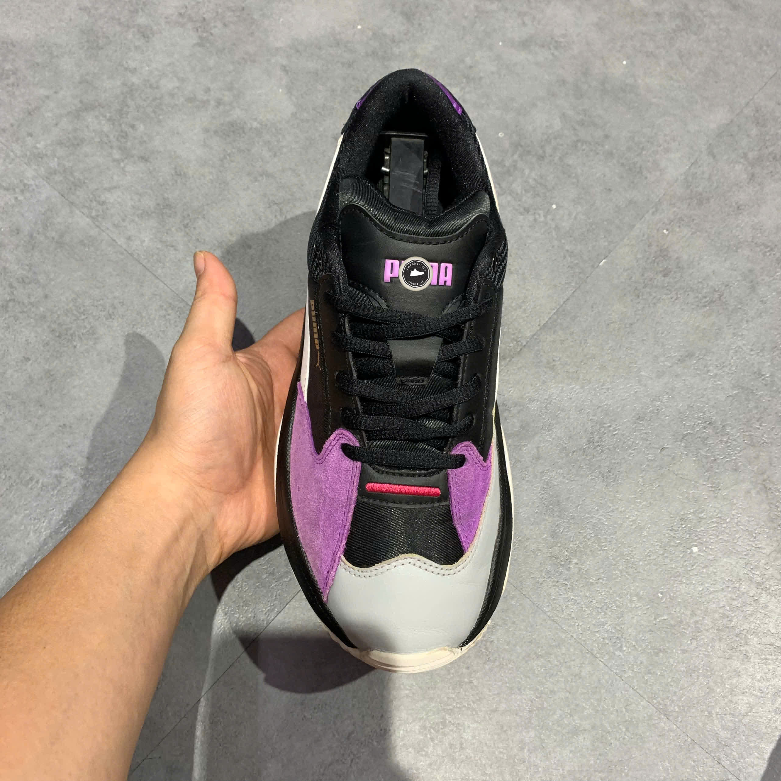 PUMA Storm.Y 'White Gray Violet' 371279 01 SIZE 37.5 GIÀY 2HAND CHÍNH HÃNG PVN20836