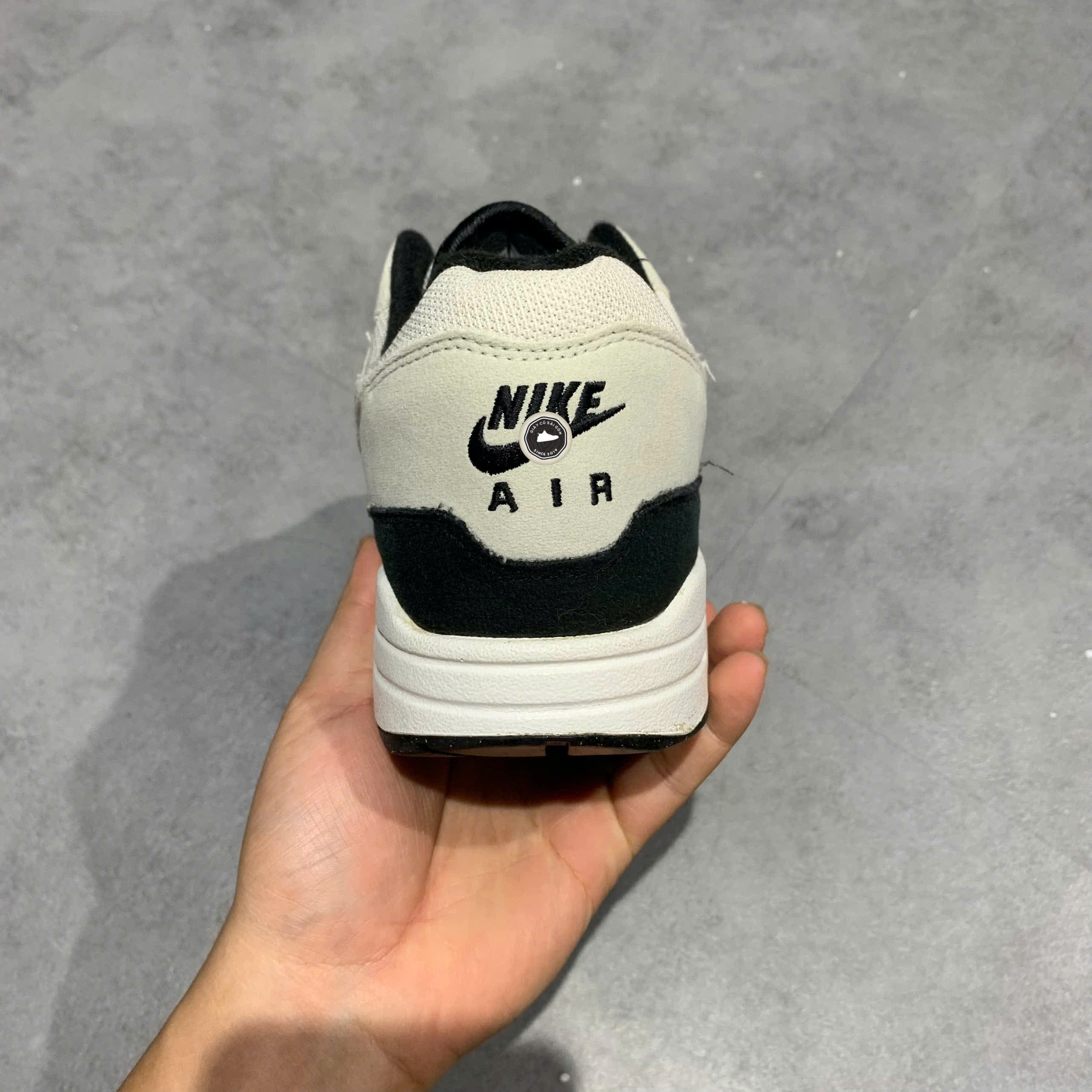 NIKE AIR MAX 1 fd902 107 SIZE 43 GIÀY 2HAND CHÍNH HÃNG PVN20475