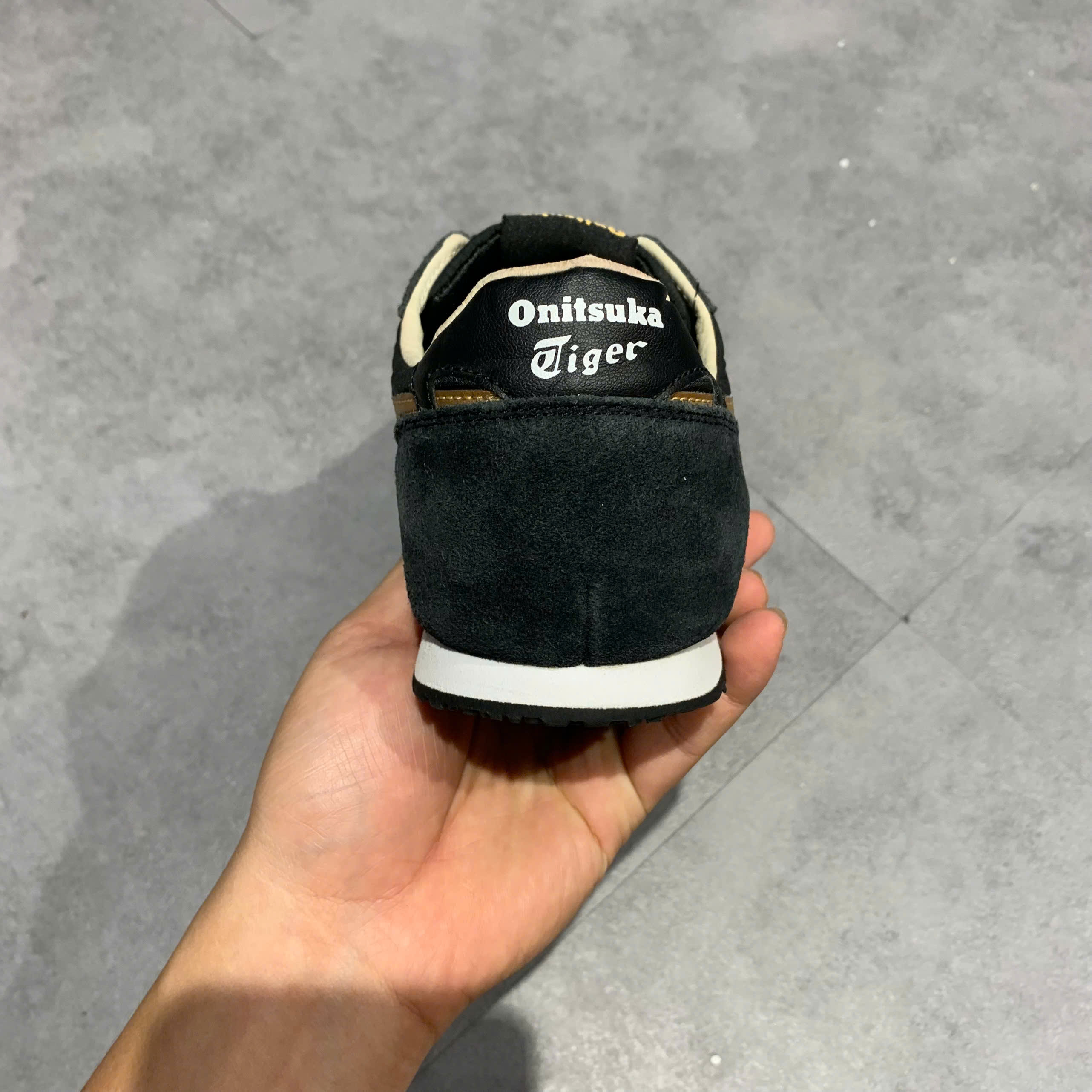 ONITSUKA TIGER SERRANO B1183B400-001 SIZE 43.5 GIÀY 2HAND CHÍNH HÃNG PVN20656