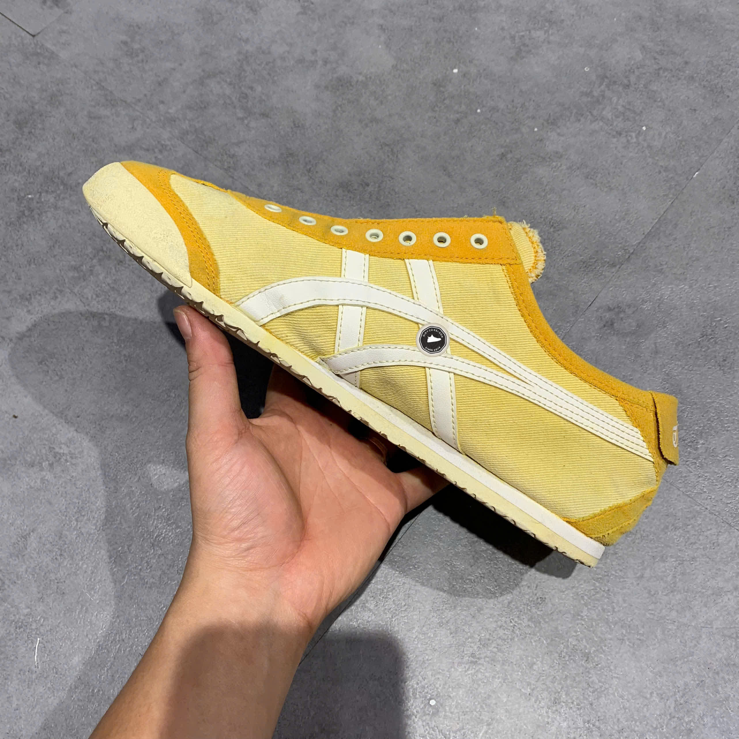 ONITSUKA TIGER MEXICO 66 SLIP-ON 1183A580 SIZE 44 GIÀY 2HAND CHÍNH HÃNG PVN20397