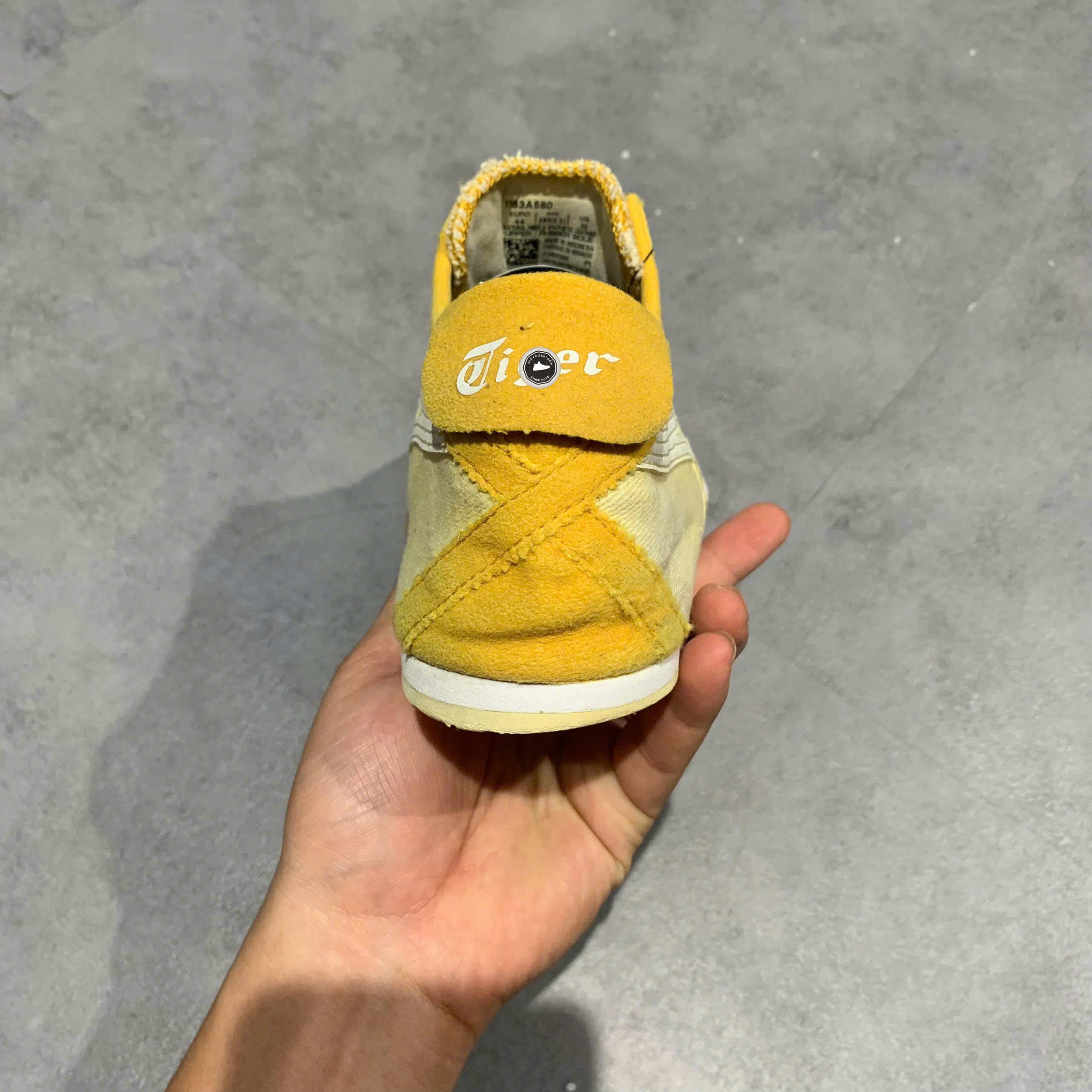 ONITSUKA TIGER MEXICO 66 SLIP-ON 1183A580 SIZE 44 GIÀY 2HAND CHÍNH HÃNG PVN20397