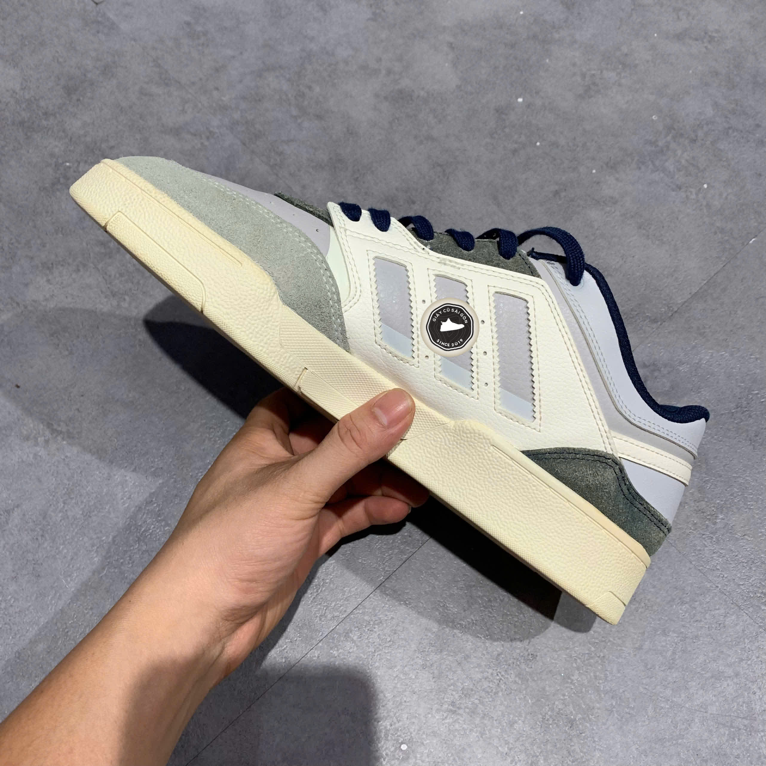 ADIDAS DROP STEP LOW 'OFF WHITE HALO BLUE' HQ7119 SIZE 43 1/3 GIÀY 2HAND CHÍNH HÃNG PVN20448