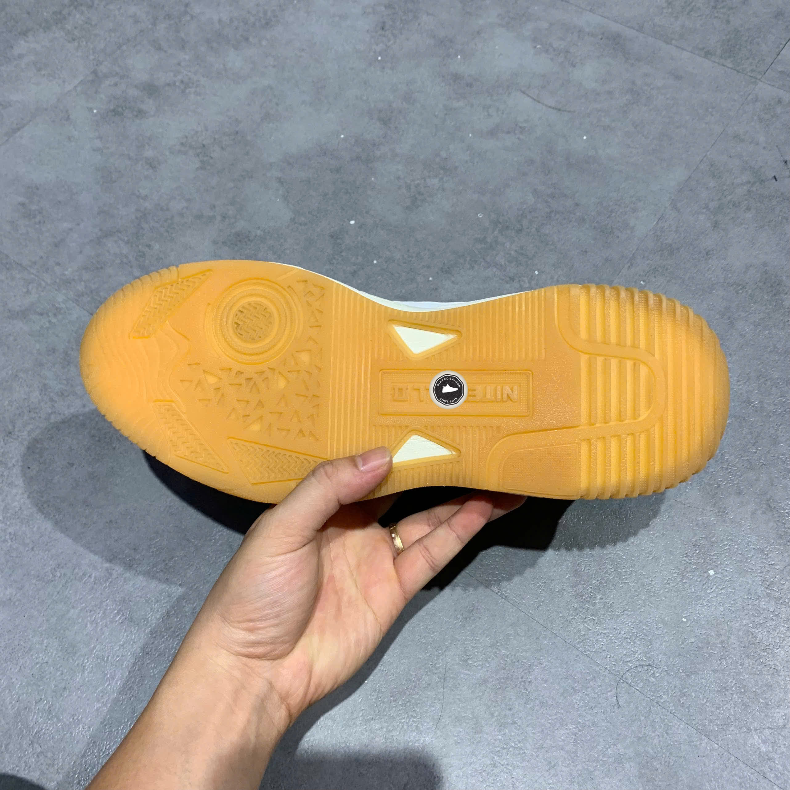 ADIDAS ORIGINALS NITEBALL 2.0 'WHITE' GZ3628 SIZE 42 GIÀY 2HAND CHÍNH HÃNG PVN20571