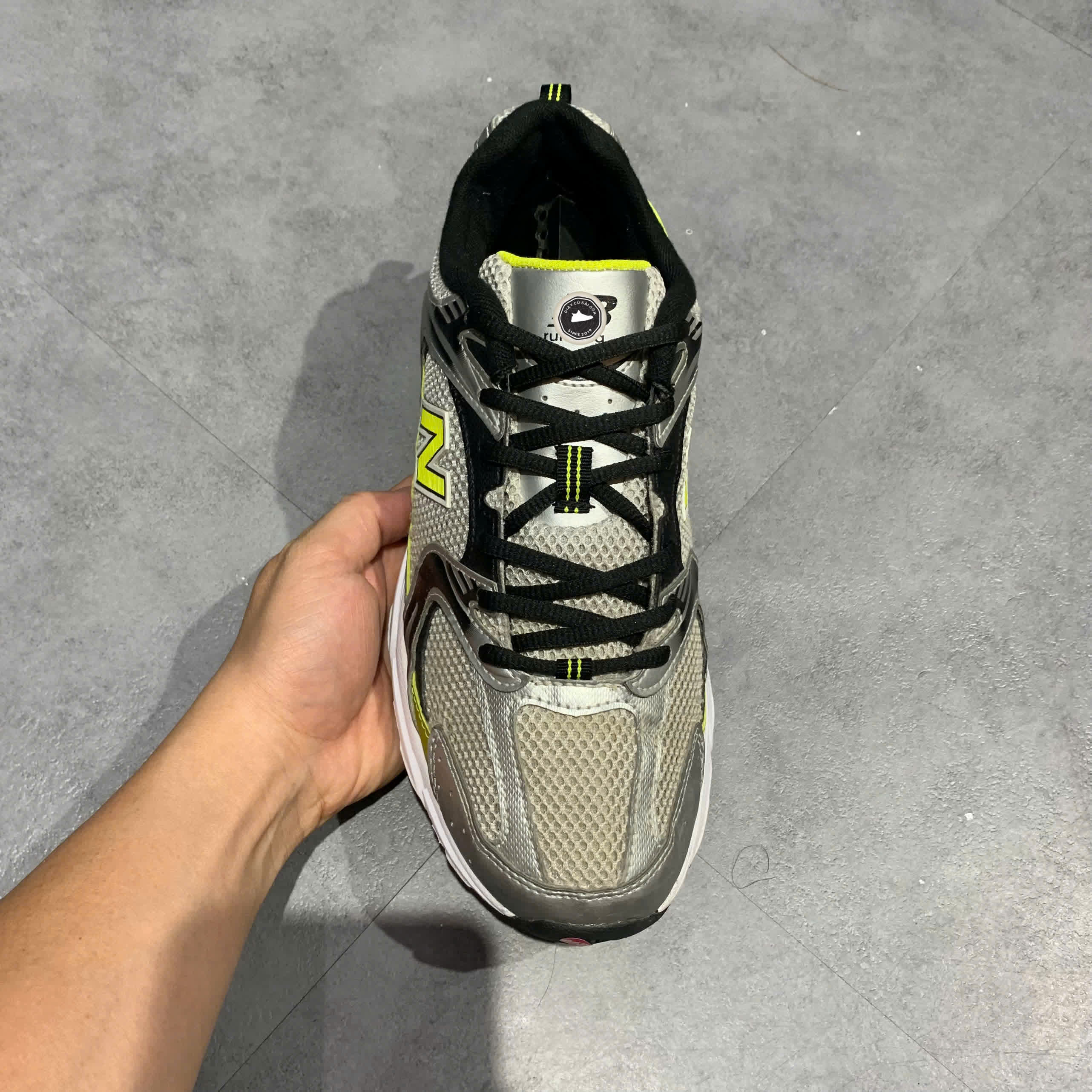 New Balance 530 Silver Yellow MR530SC SIZE 42.5 GIÀY 2HAND CHÍNH HÃNG PVN20999