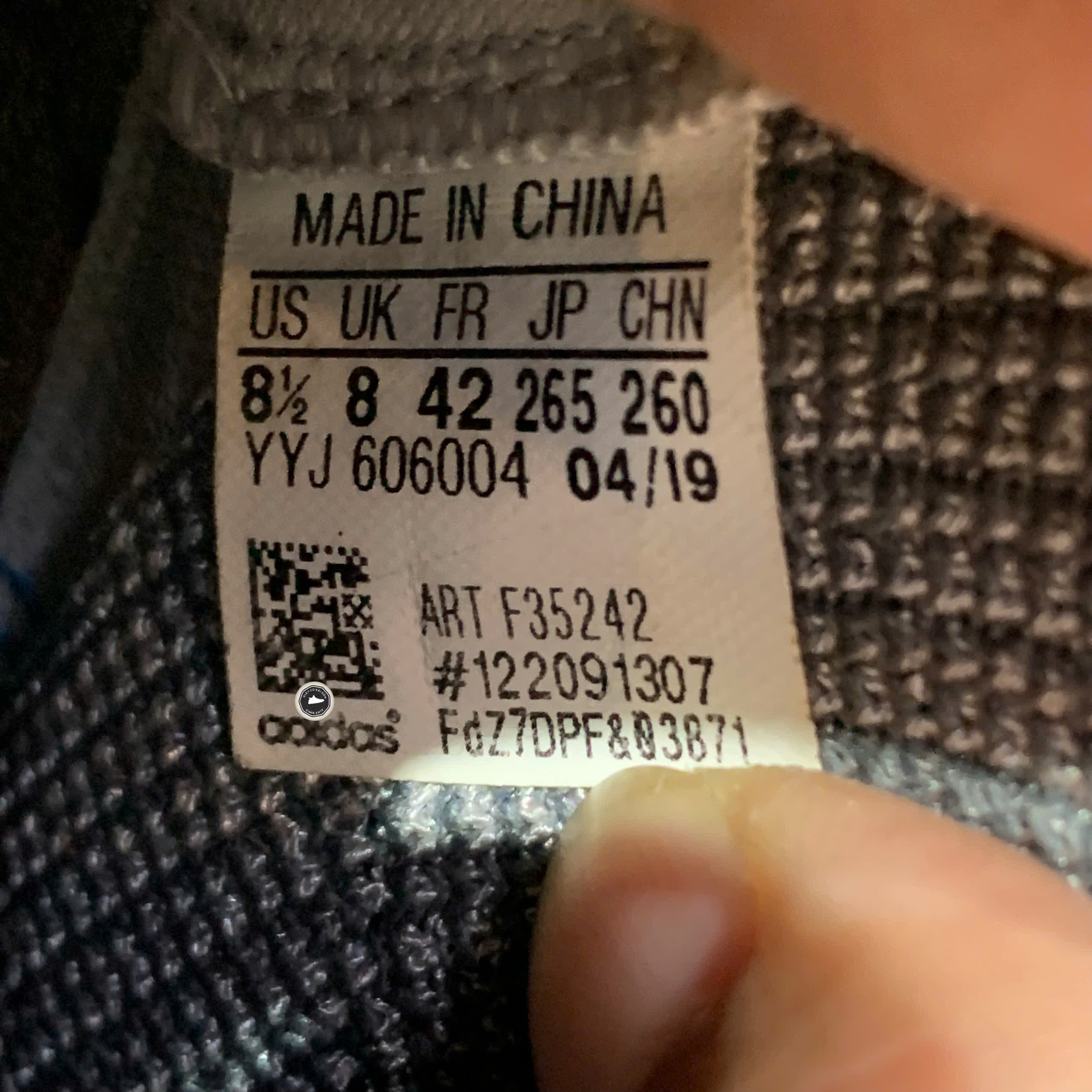 ADIDAS ULTRABOOST 19 CORE BLACK GREY SIX SHOCK CYAN F35242 SIZE 42 GIÀY 2HAND CHÍNH HÃNG PVN20578