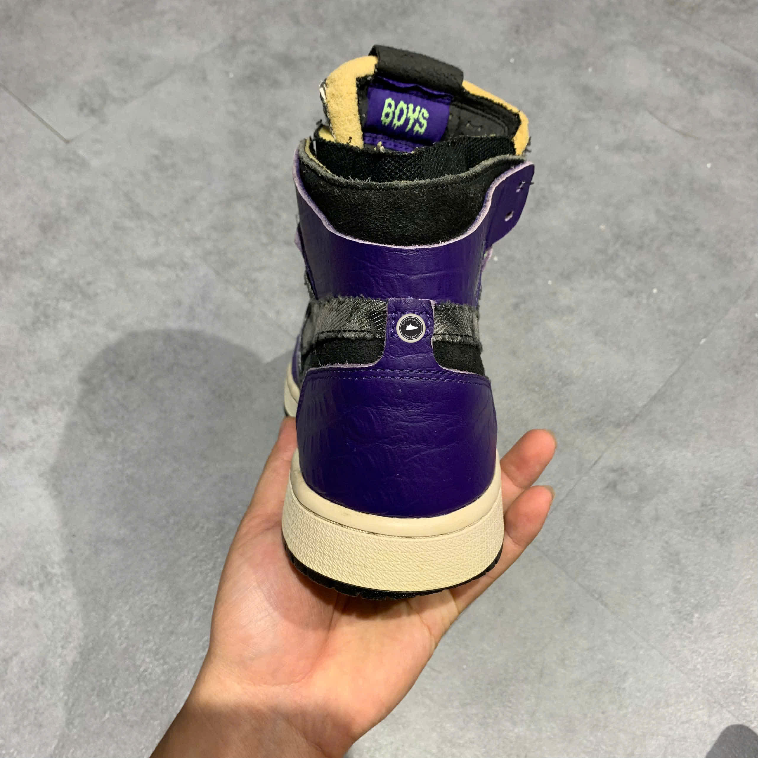 JORDAN 1 HIGH ZOOM AIR CMFT BAYOU BOYS DC2133 500 SIZE 42 GIÀY 2HAND CHÍNH HÃNG PVN20450