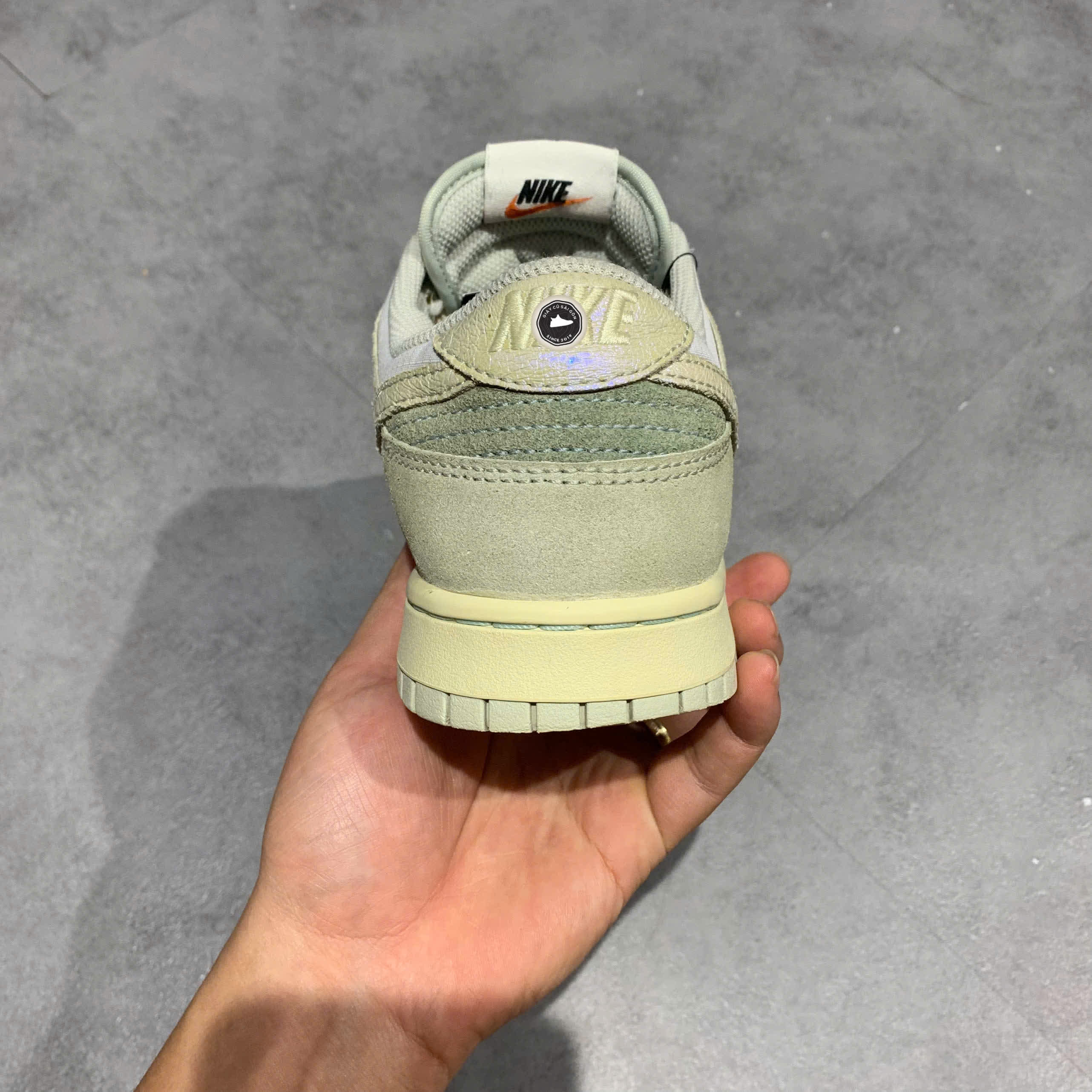 Nike Dunk Low SE Gone Fishing Chinook Salmon DV7210 001 SIZE 42 GIÀY 2HAND CHÍNH HÃNG PVN20403