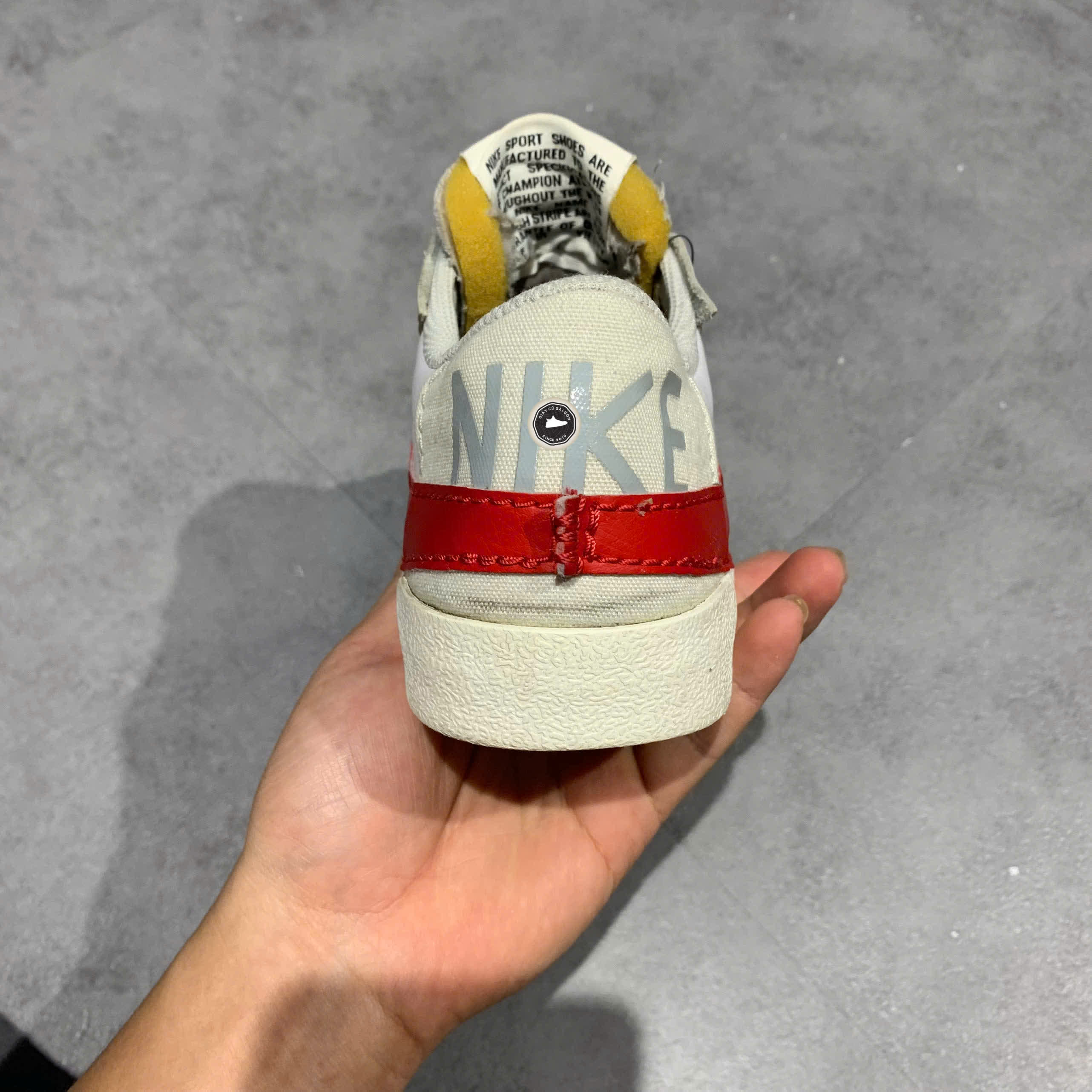 NIKE BLAZER LOW '77 JUMBO 'WHITE UNIVERSITY RED' DQ8769 100 SIZE 42.5 GIÀY 2HAND CHÍNH HÃNG PVN20429