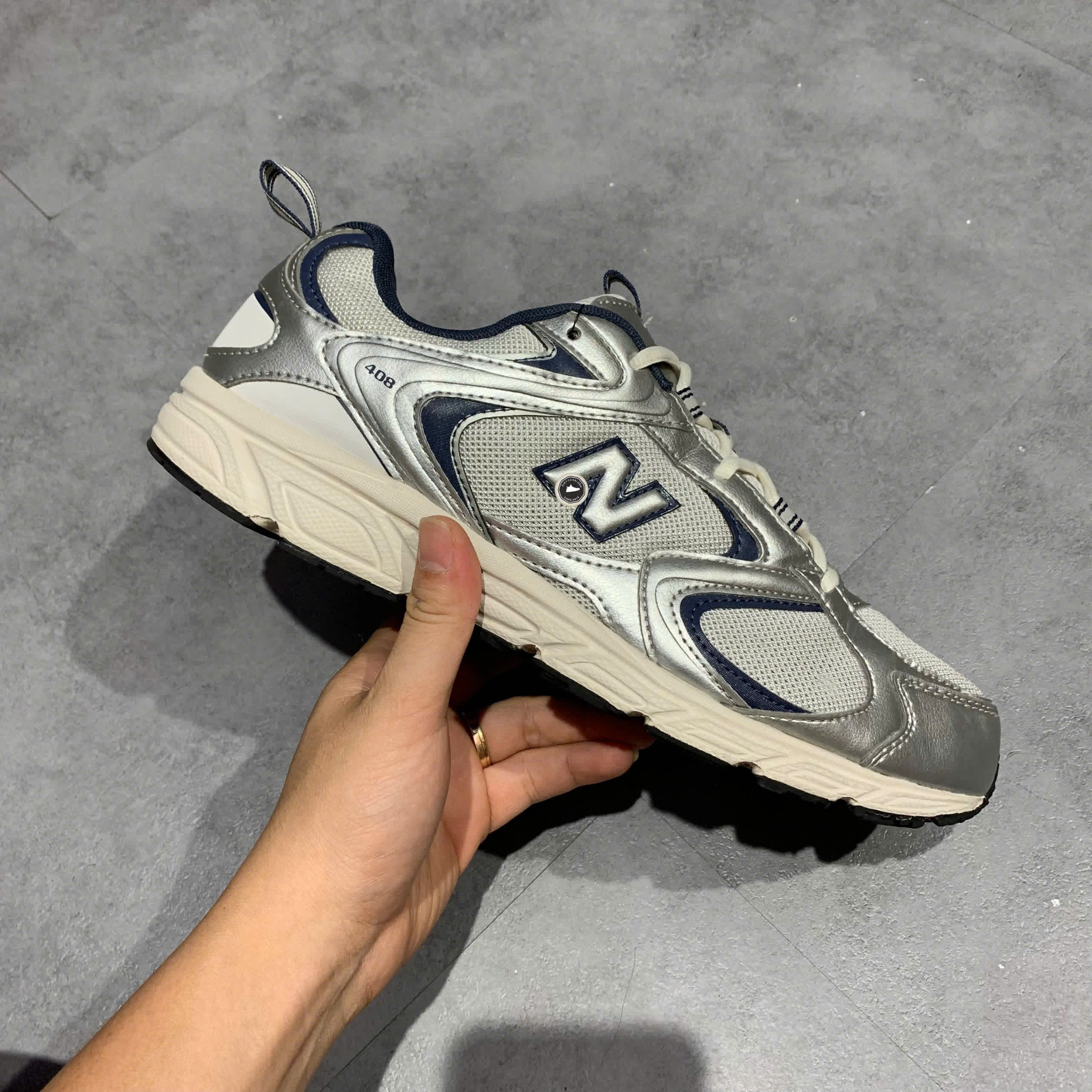 New Balance 408 Silver ML408N SIZE 44.5 GIÀY 2HAND CHÍNH HÃNG PVN21031