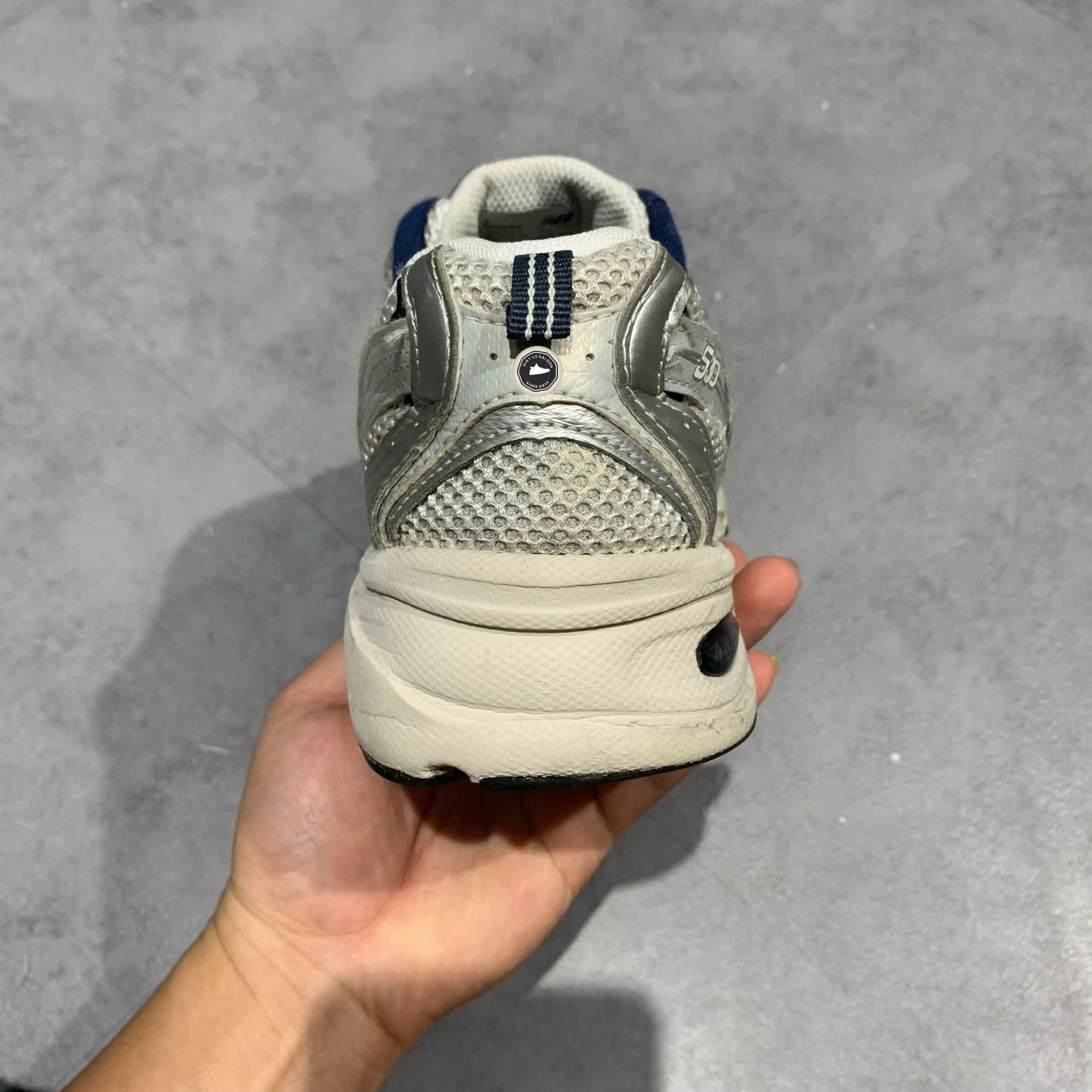 New Balance 530 Steel Grey MR530KA SIZE 44 GIÀY 2HAND CHÍNH HÃNG PVN21035