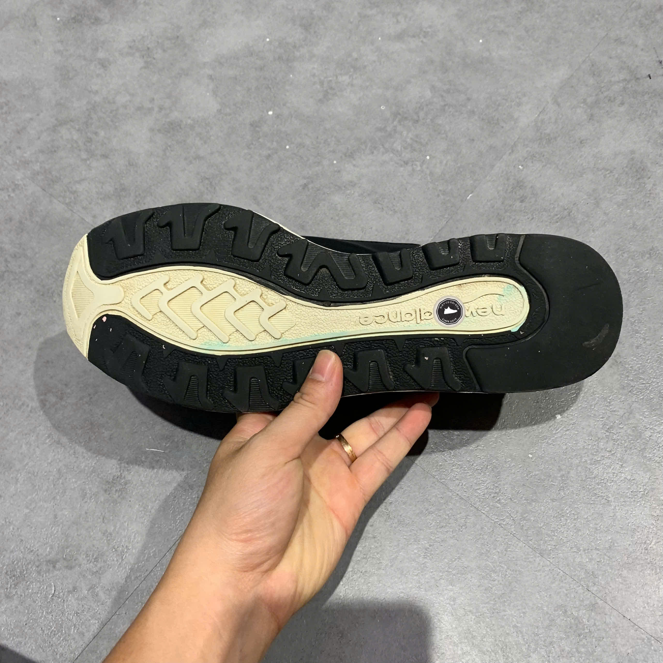 New Balance 496 Black CM496BK SIZE 43 GIÀY 2HAND CHÍNH HÃNG PVN21006