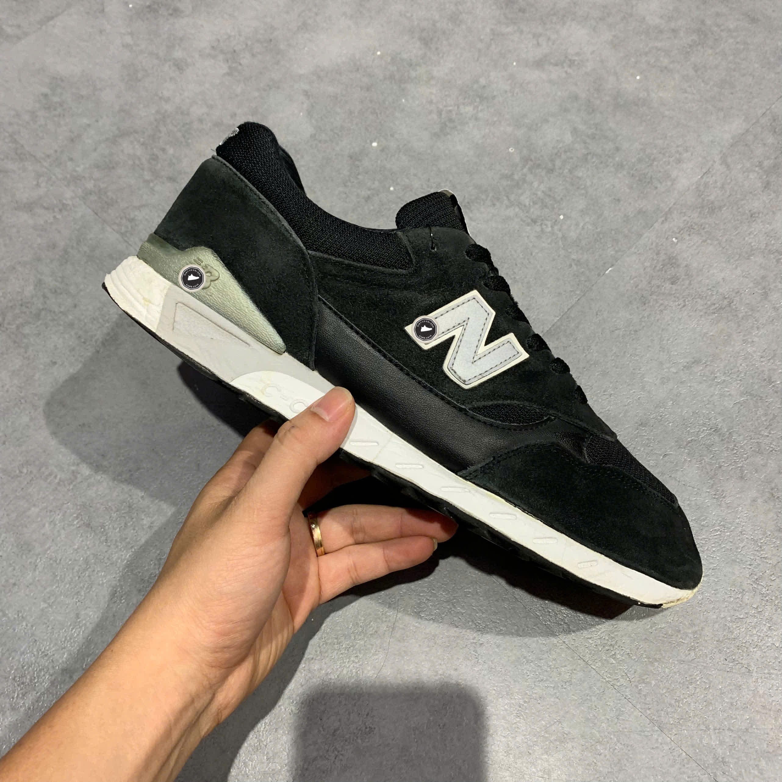 New Balance 496 Black CM496BK SIZE 43 GIÀY 2HAND CHÍNH HÃNG PVN21006