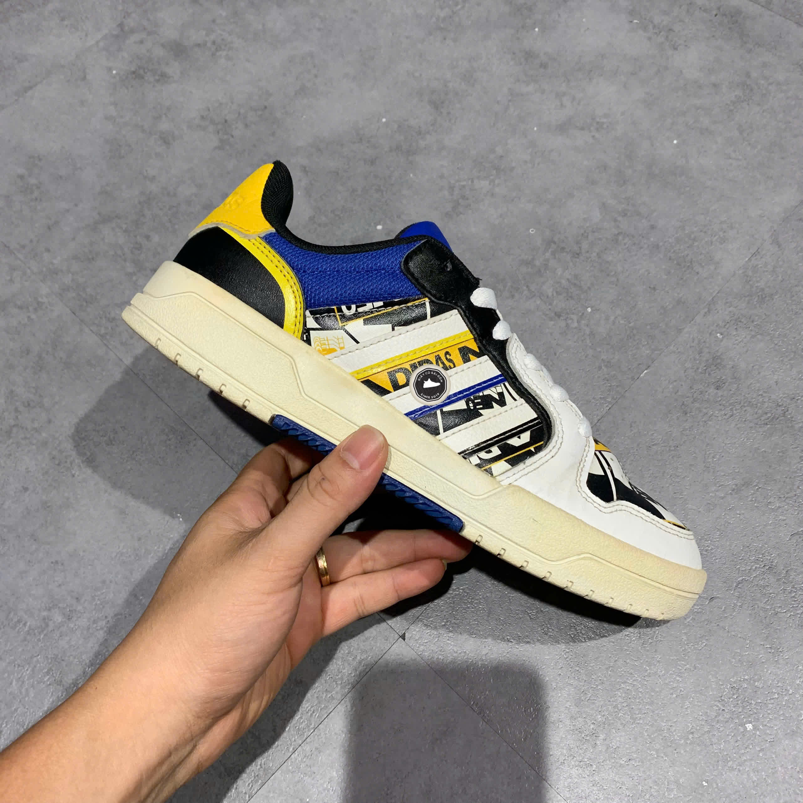 ADIDAS NEO ENTRAP 'WHITE YELLOW BLUE' GW7007 SIZE 39 1/3 GIÀY 2HAND CHÍNH HÃNG PVN20388