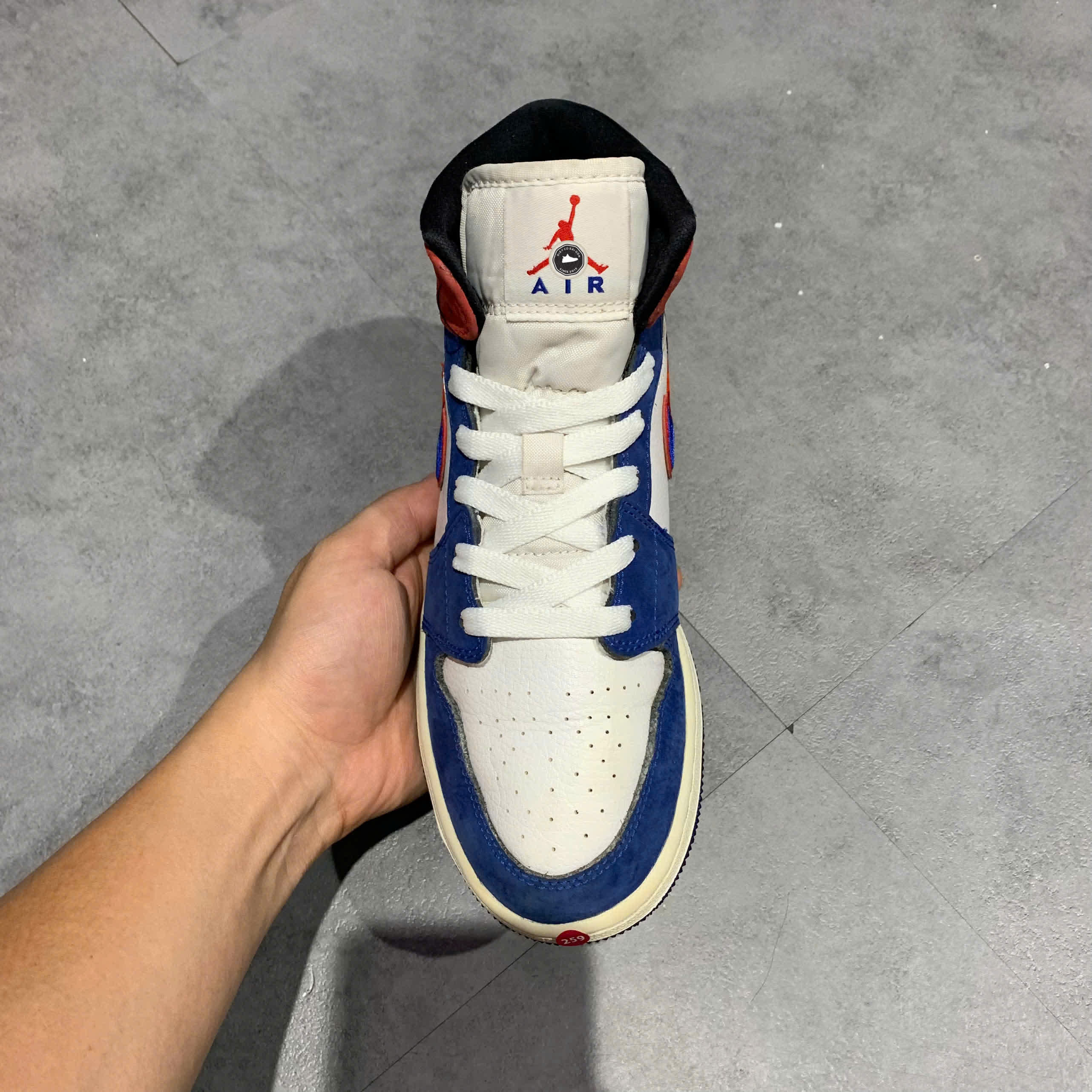 AIR JORDAN 1 MID SE GS RUSH BLUE UNIVERSITY RED BQ6931 146 SIZE 38 GIÀY 2HAND CHÍNH HÃNG PVN20782
